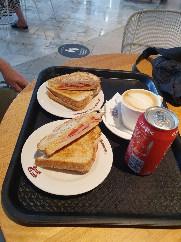 Photo by Anthonyza2015