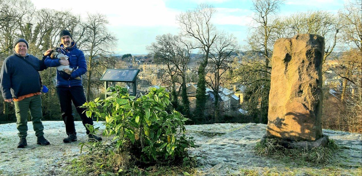 Court Knowe Monument