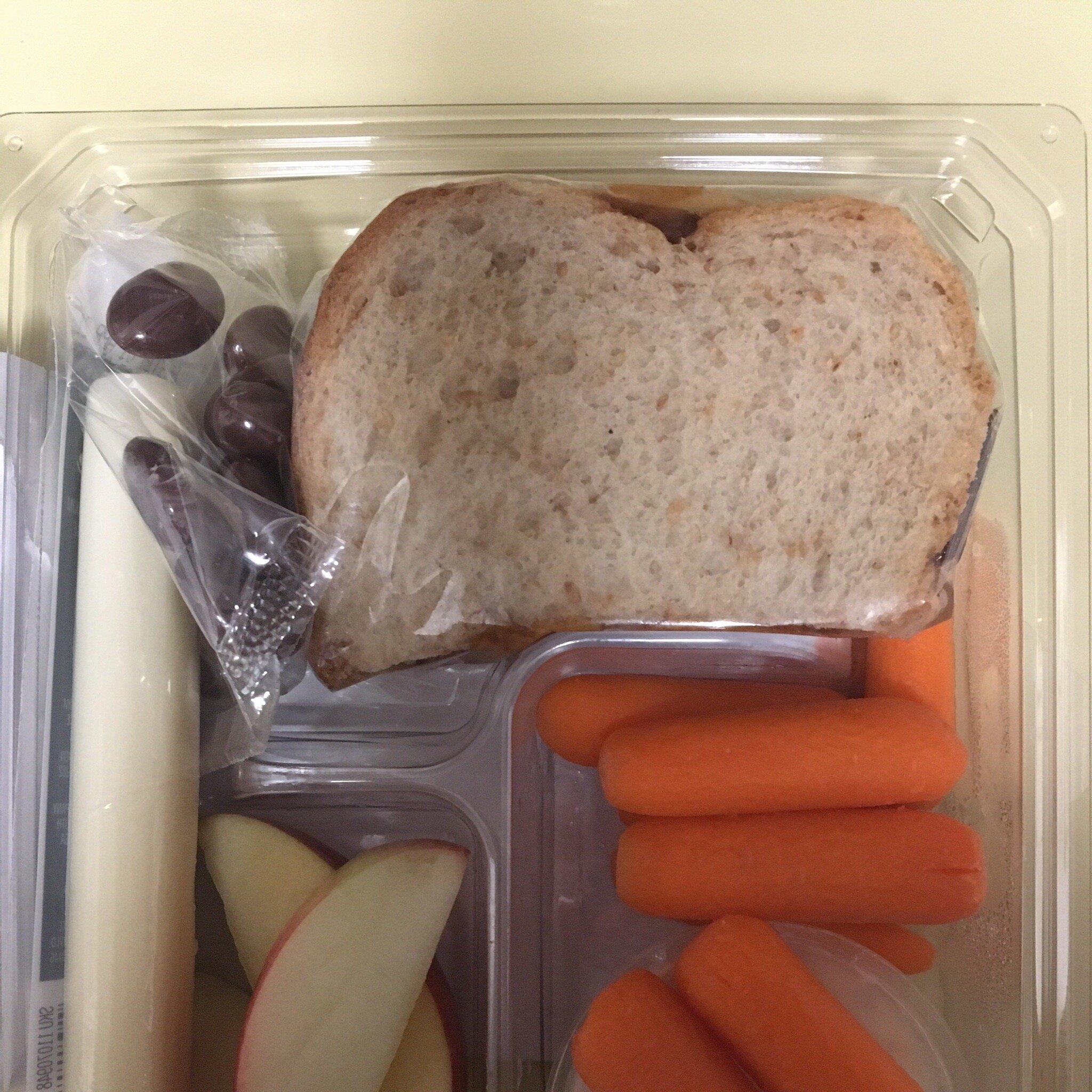 Photo by THINGS2LIVE4