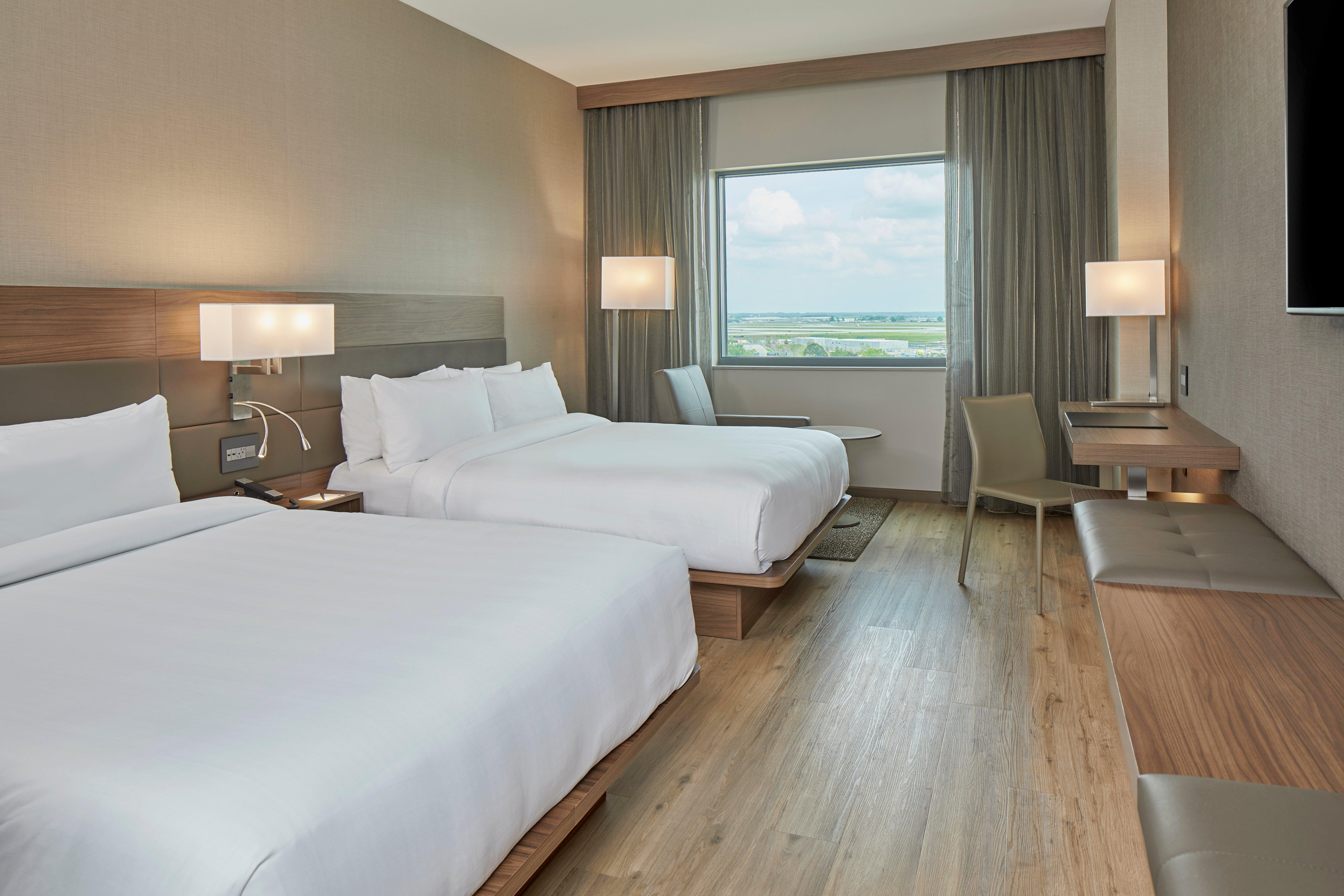 AC Hotel by Marriott Atlanta Airport Gateway