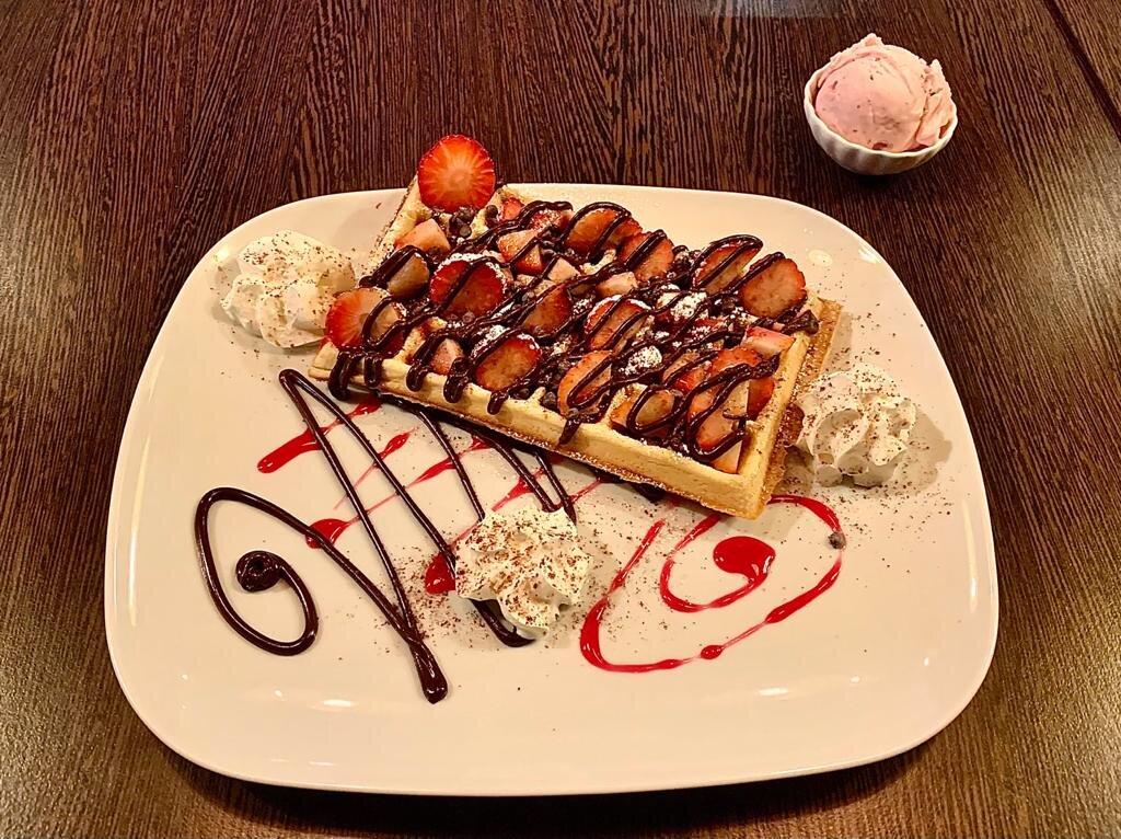 Photo by RoyalBlood12