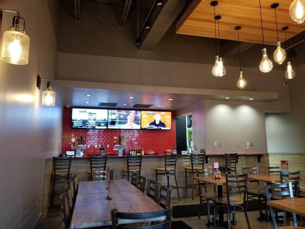 Josie's Pizza & Wings