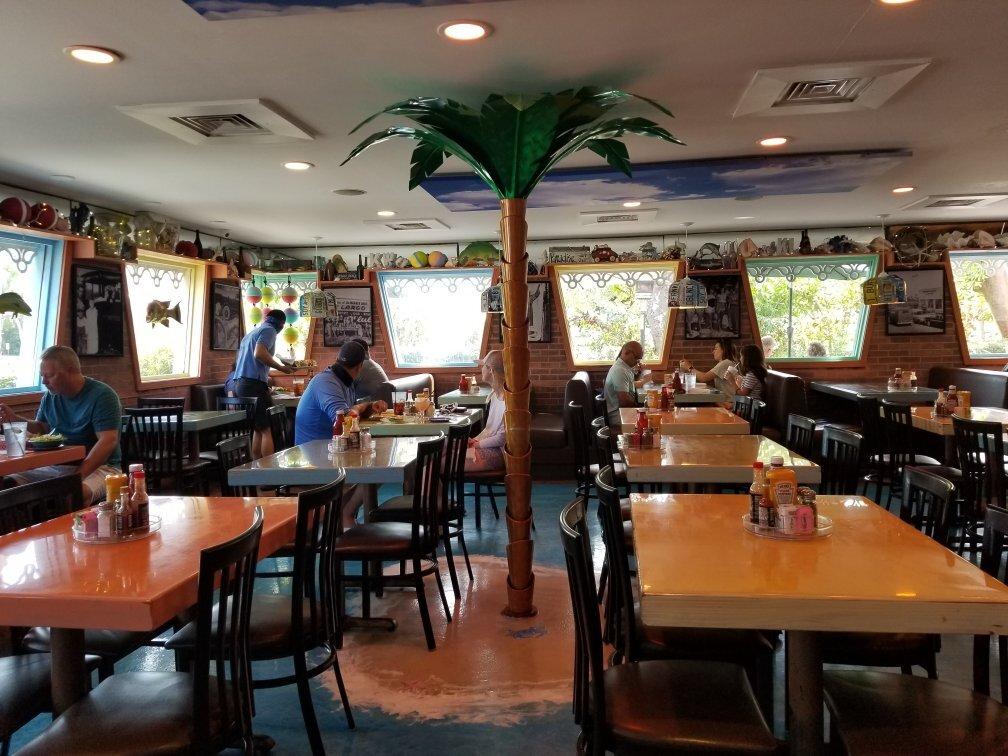 Mrs. Mac's Kitchen (Big)