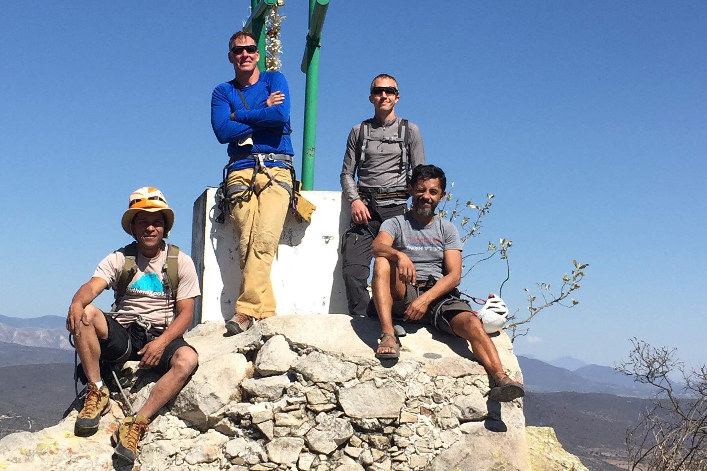 Escalada por la Histórica Vía Ferrata y Cima al Monolito