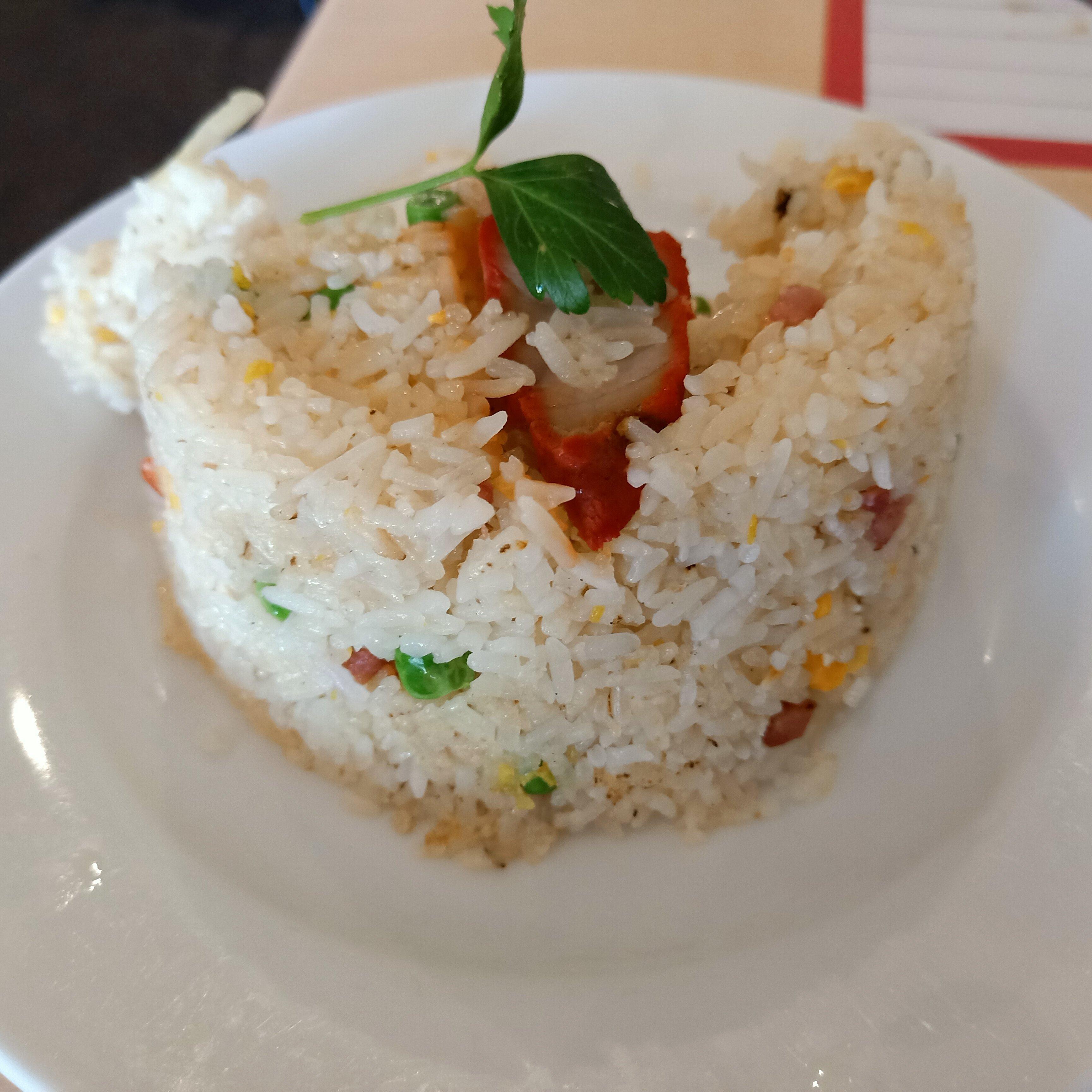 Golden Up Chinese Restaurant