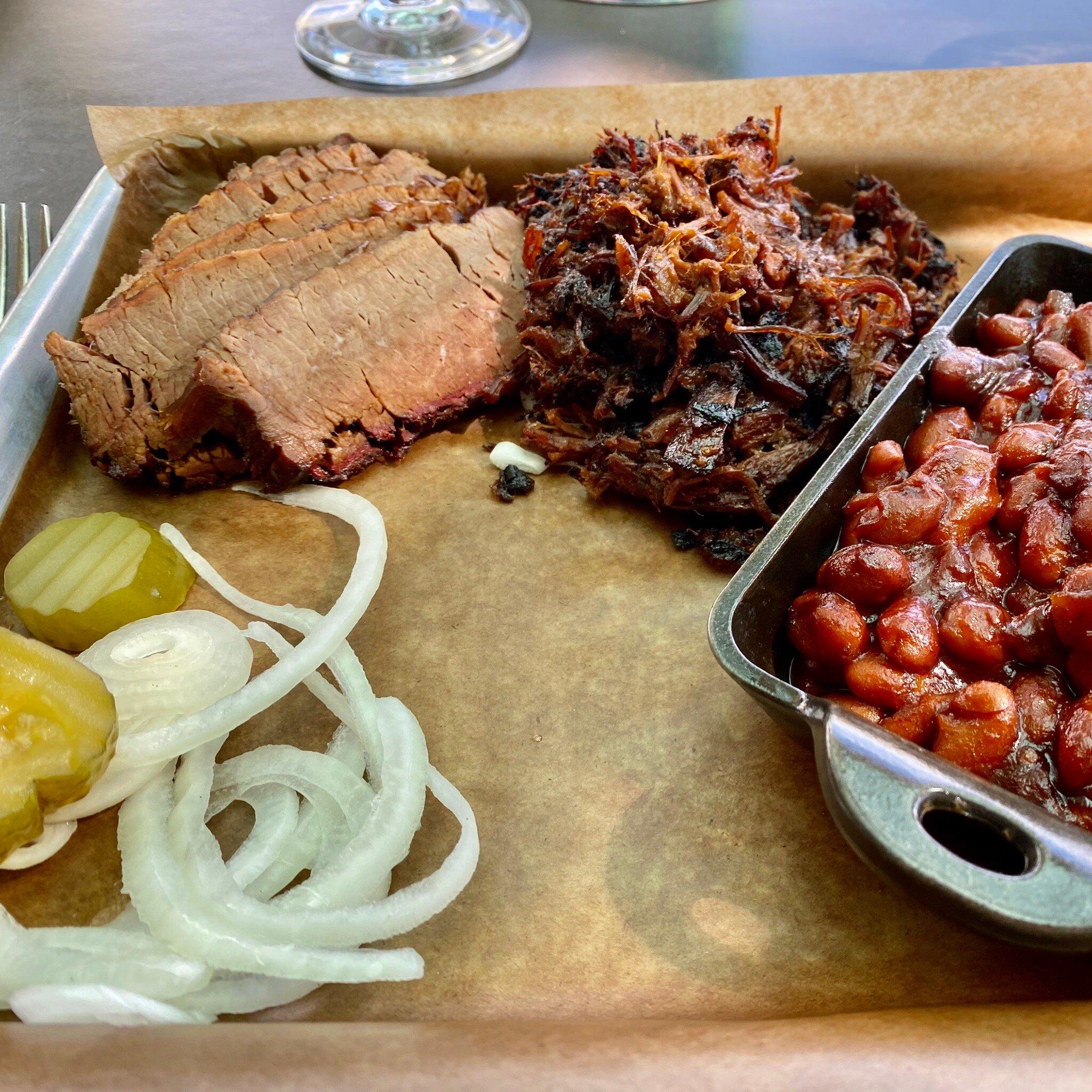 Catalina BBQ Co. & Sports Bar