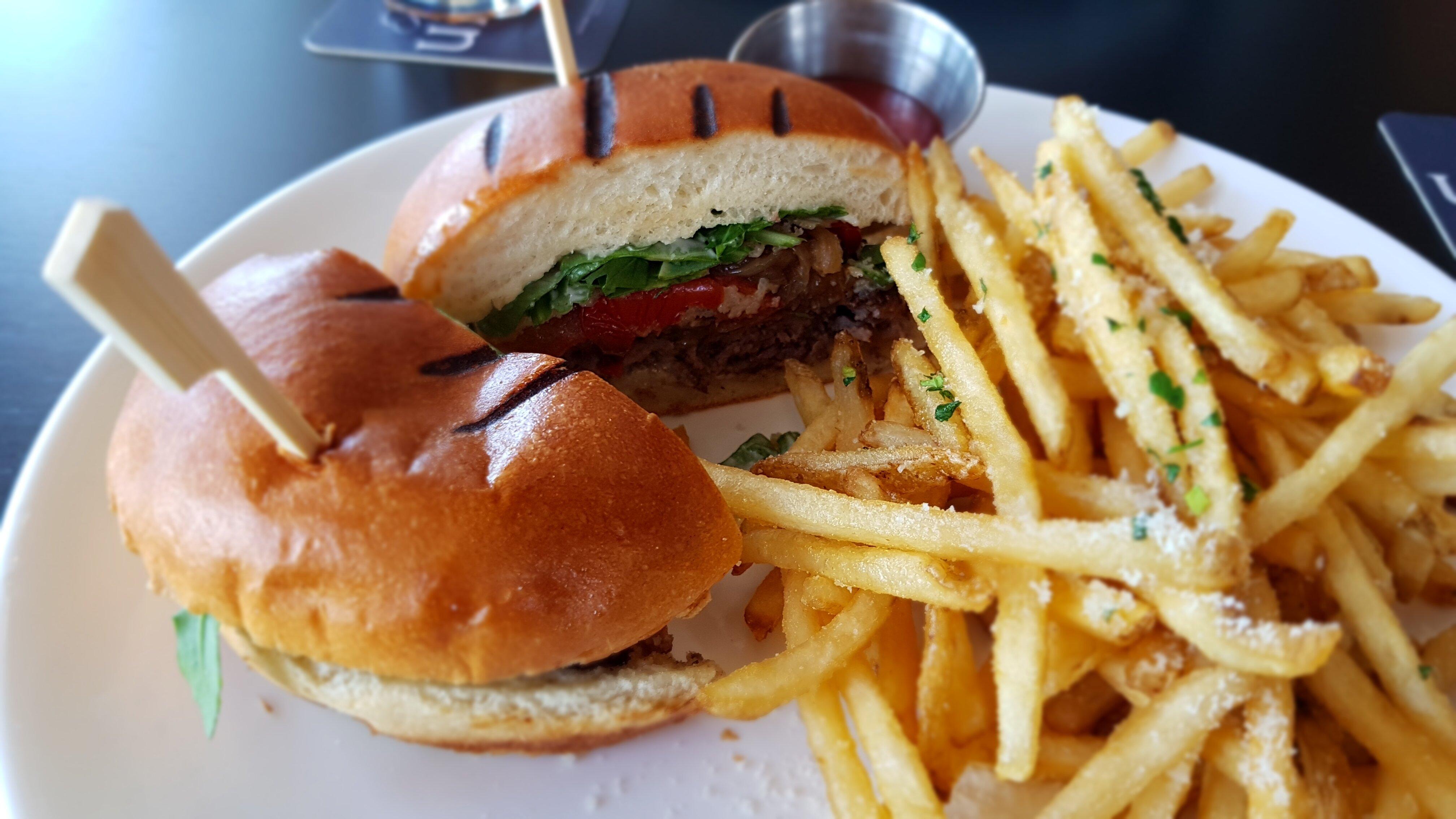 The Sailing Restaurant and Bar