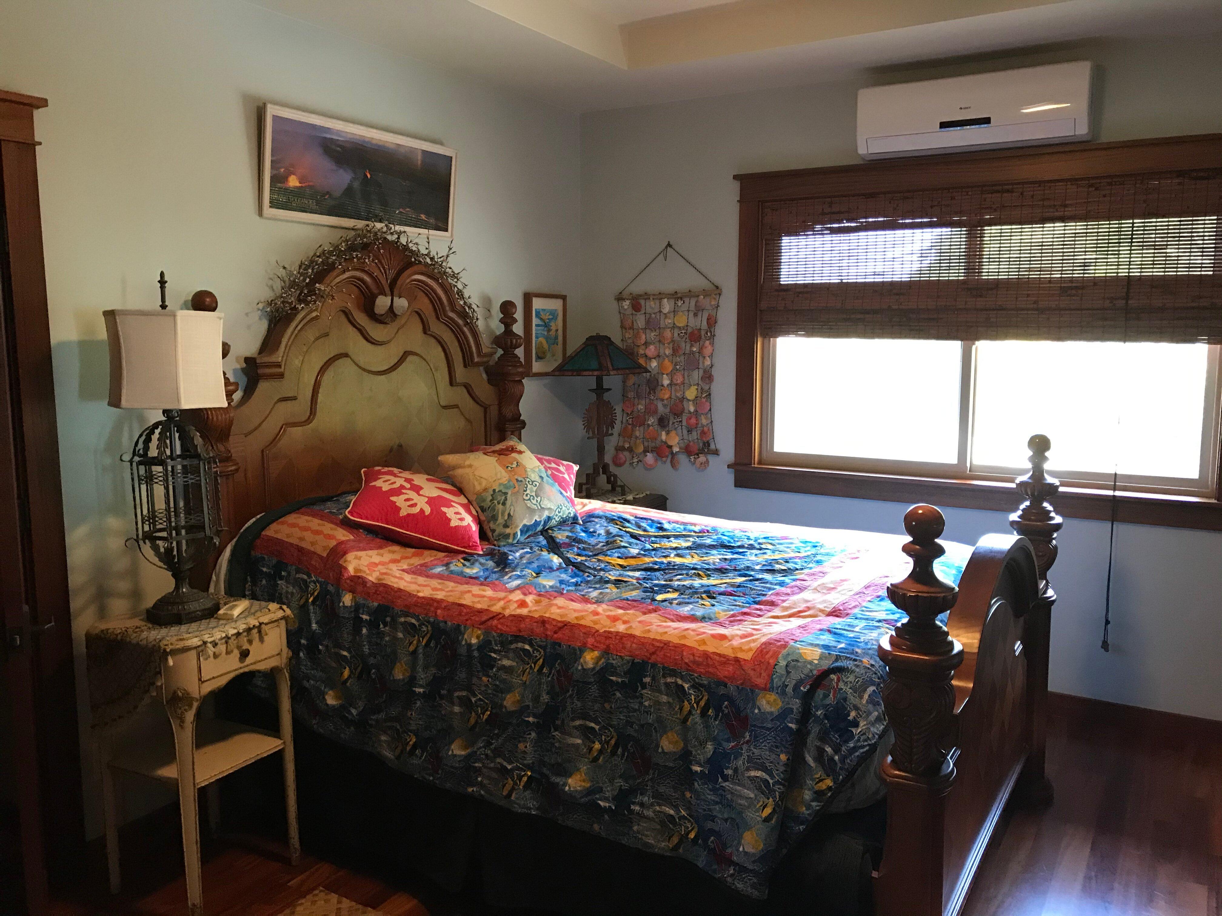 Photo by Gottago-go-go