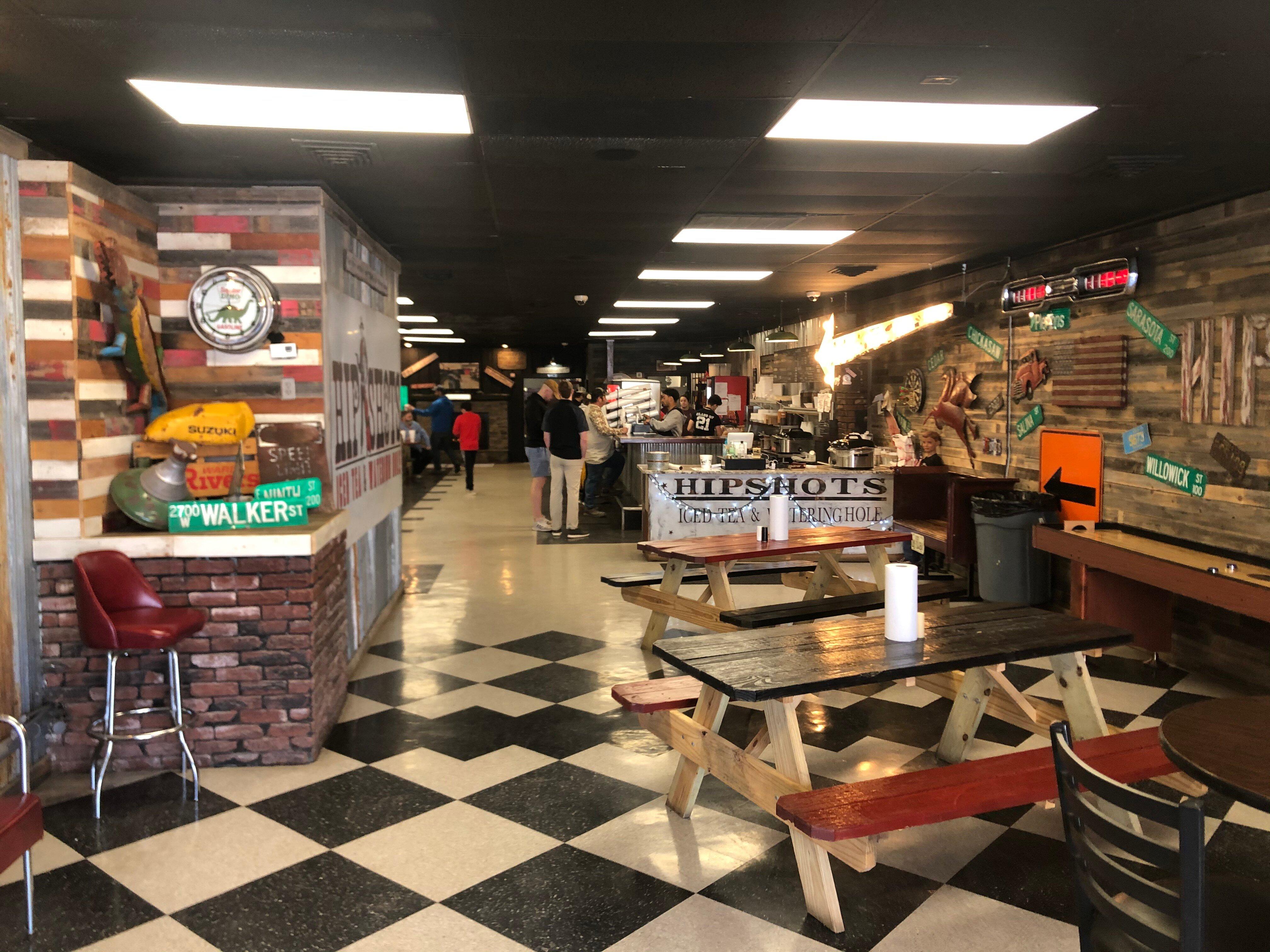 Hipshots Iced Tea and Watering Hole