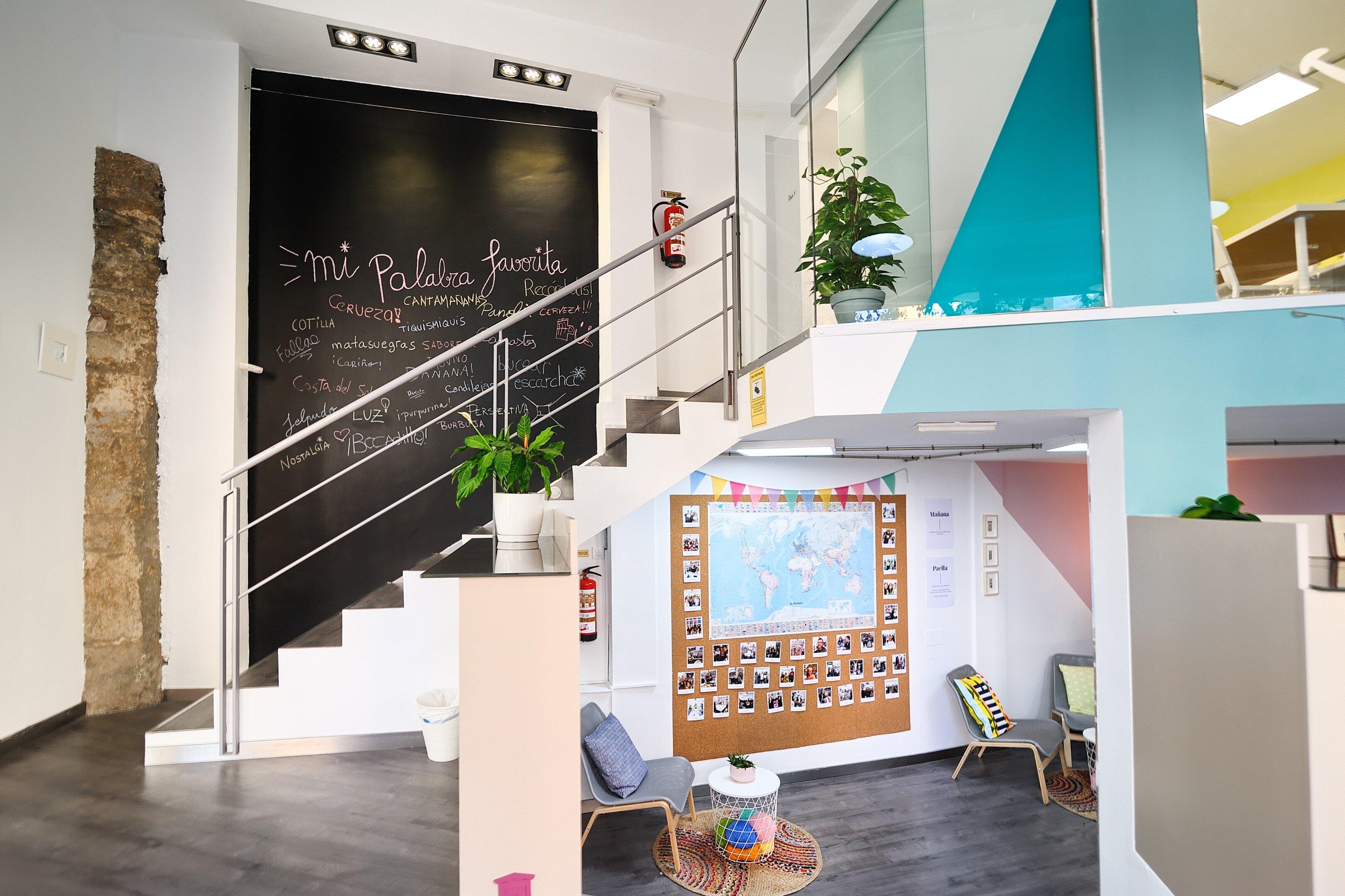 EL CARMEN SPANISH SCHOOL