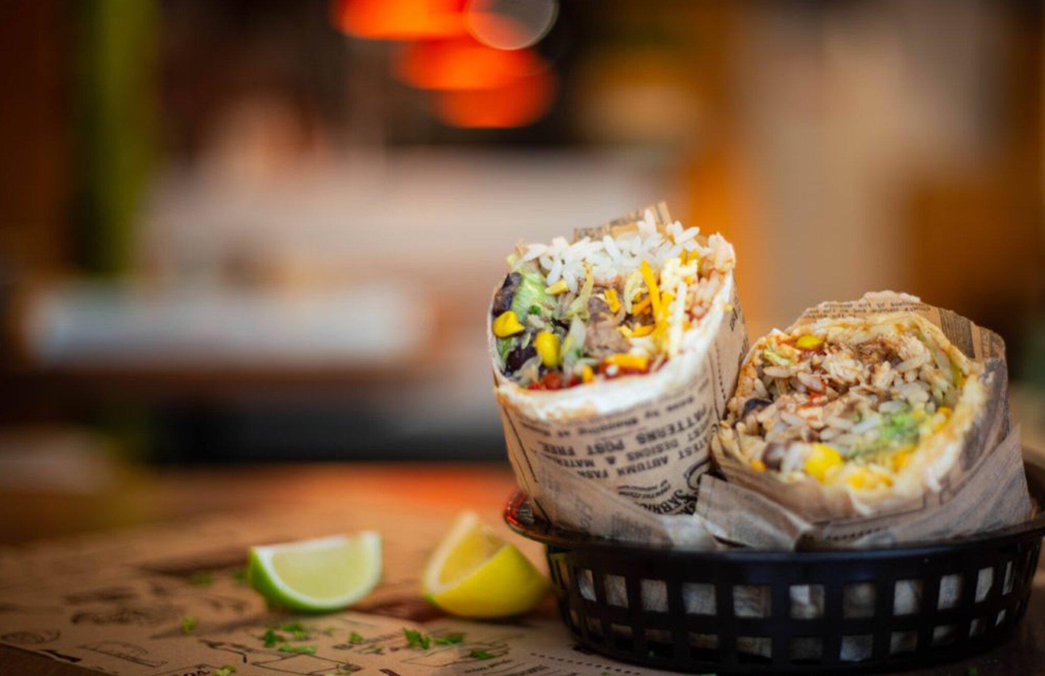 Frida Luna Bar & Grill