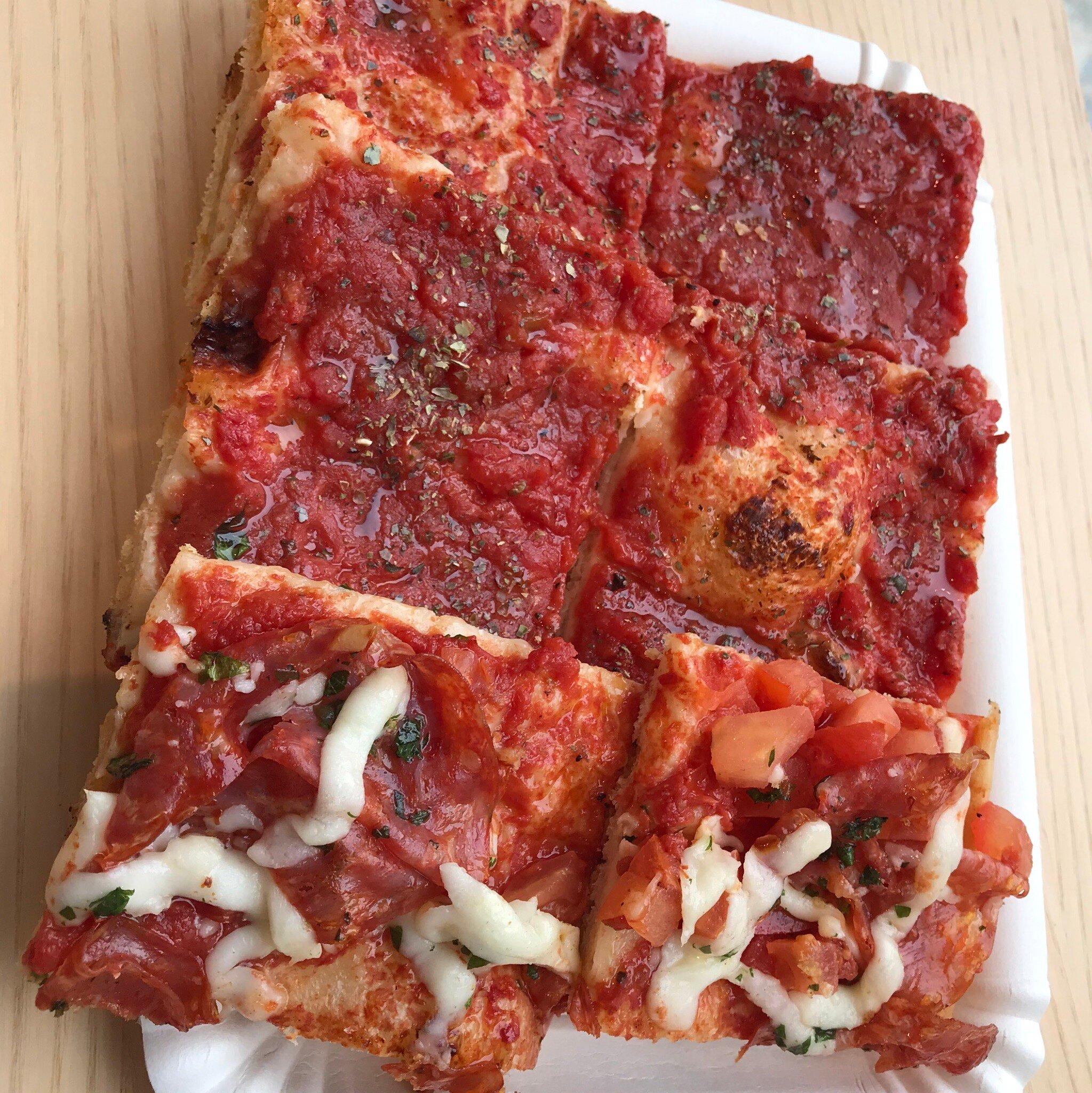 Photo by RobertoB411