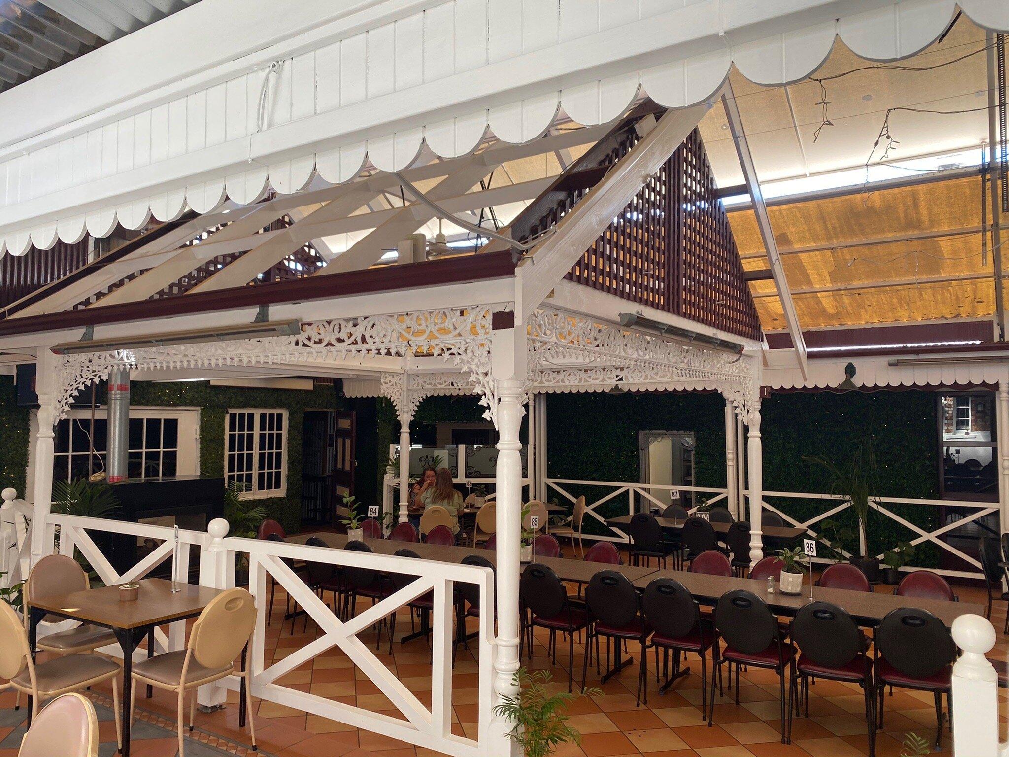 Johno Madden Bar and Grill