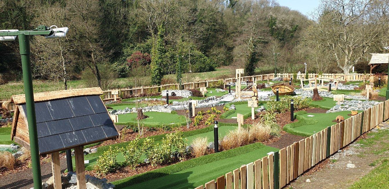 Llwyngwair Riverbank Adventure Golf