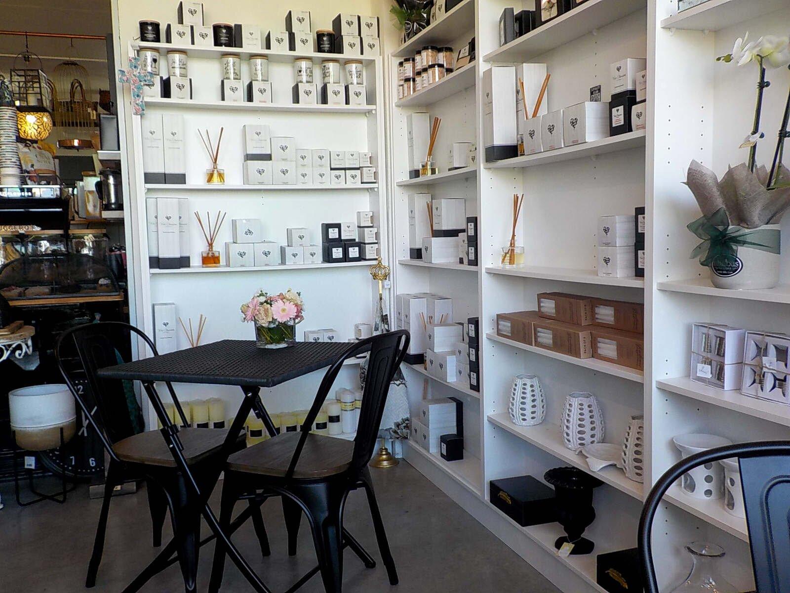 Fabulous Flowers Coffee And Cake