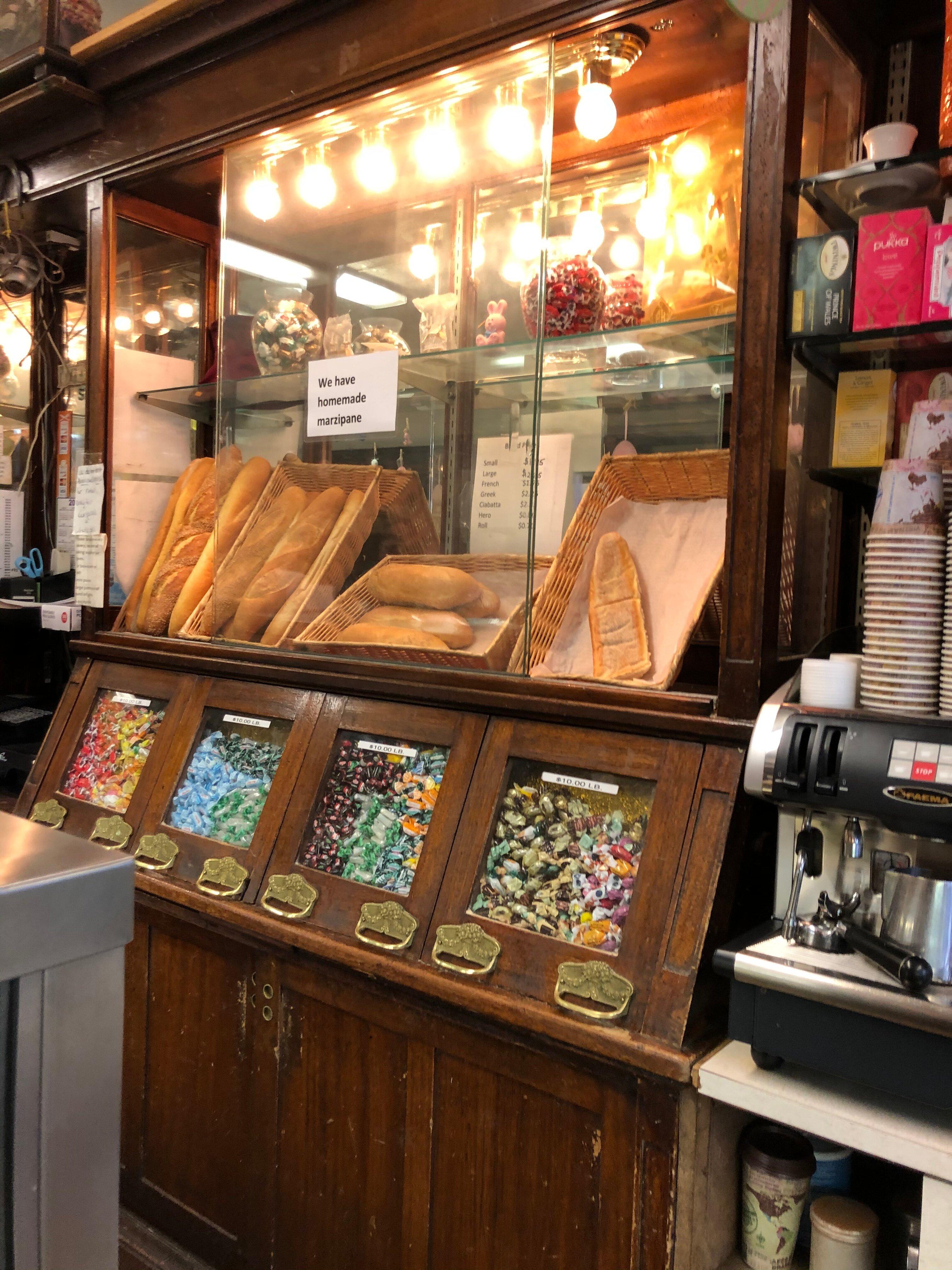 La Guli Pastry Shop