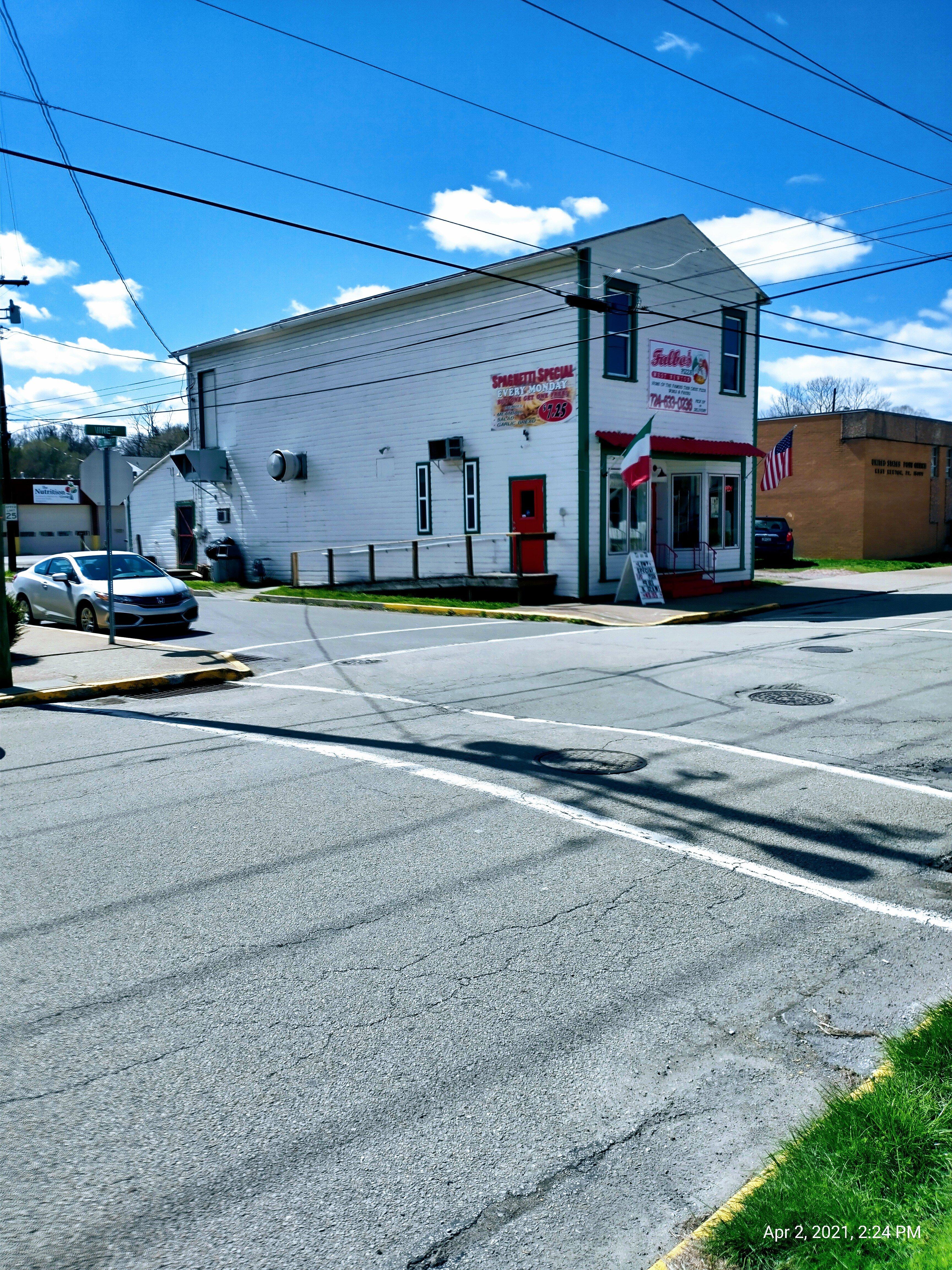 Photo by KeepLifeSimpleUSA