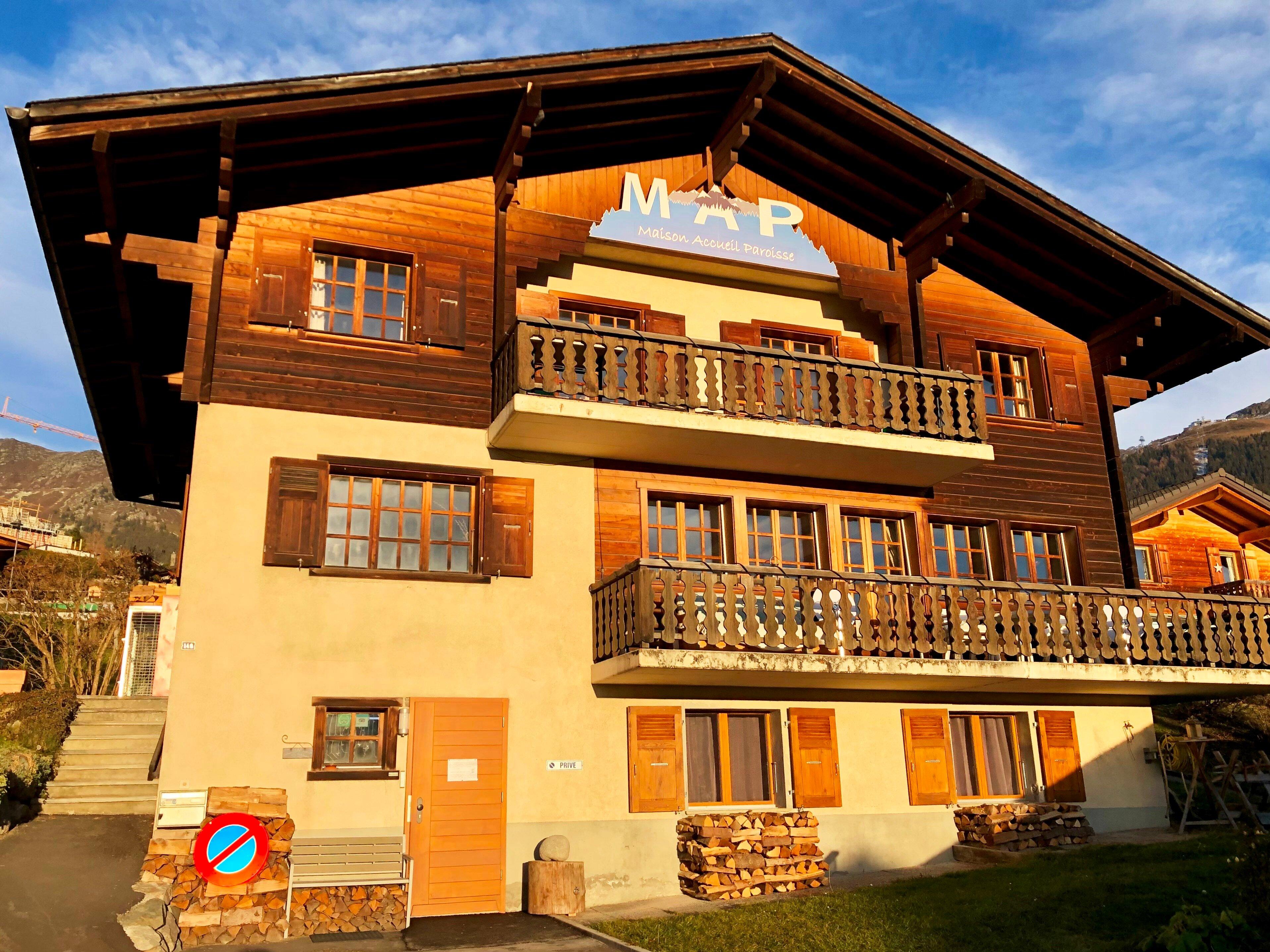MAP HOSTEL AND VERBIER-VILLAGE