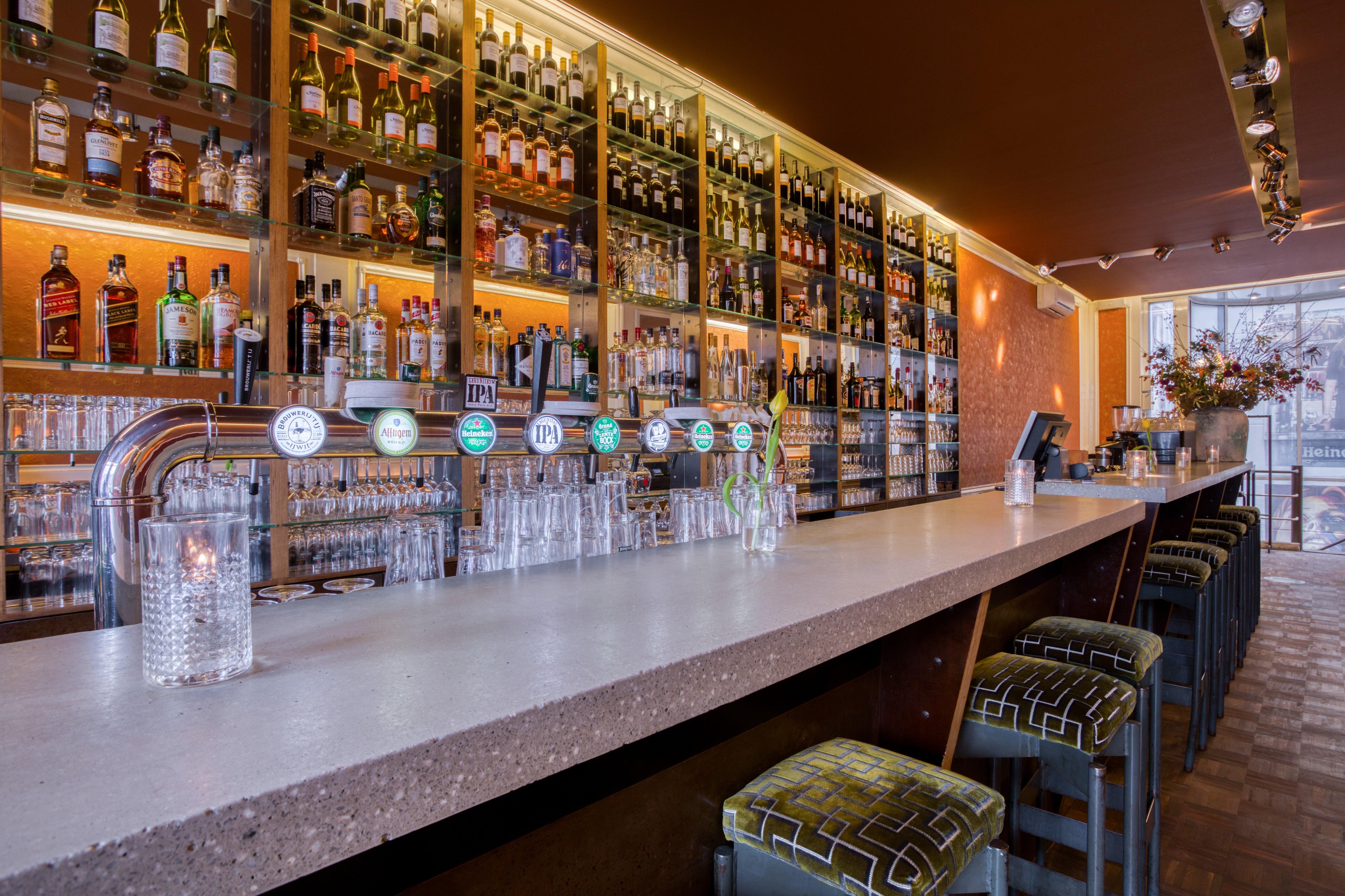 Morlang Cafe Restaurant