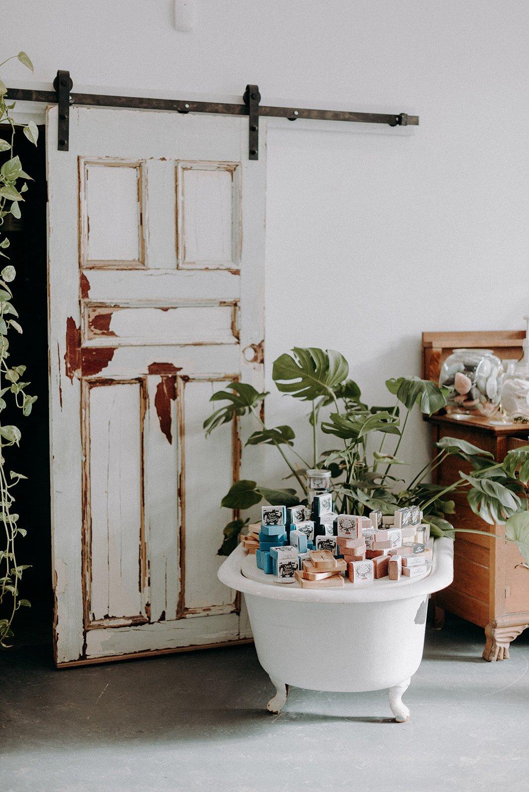 Les Mauvaises Herbes