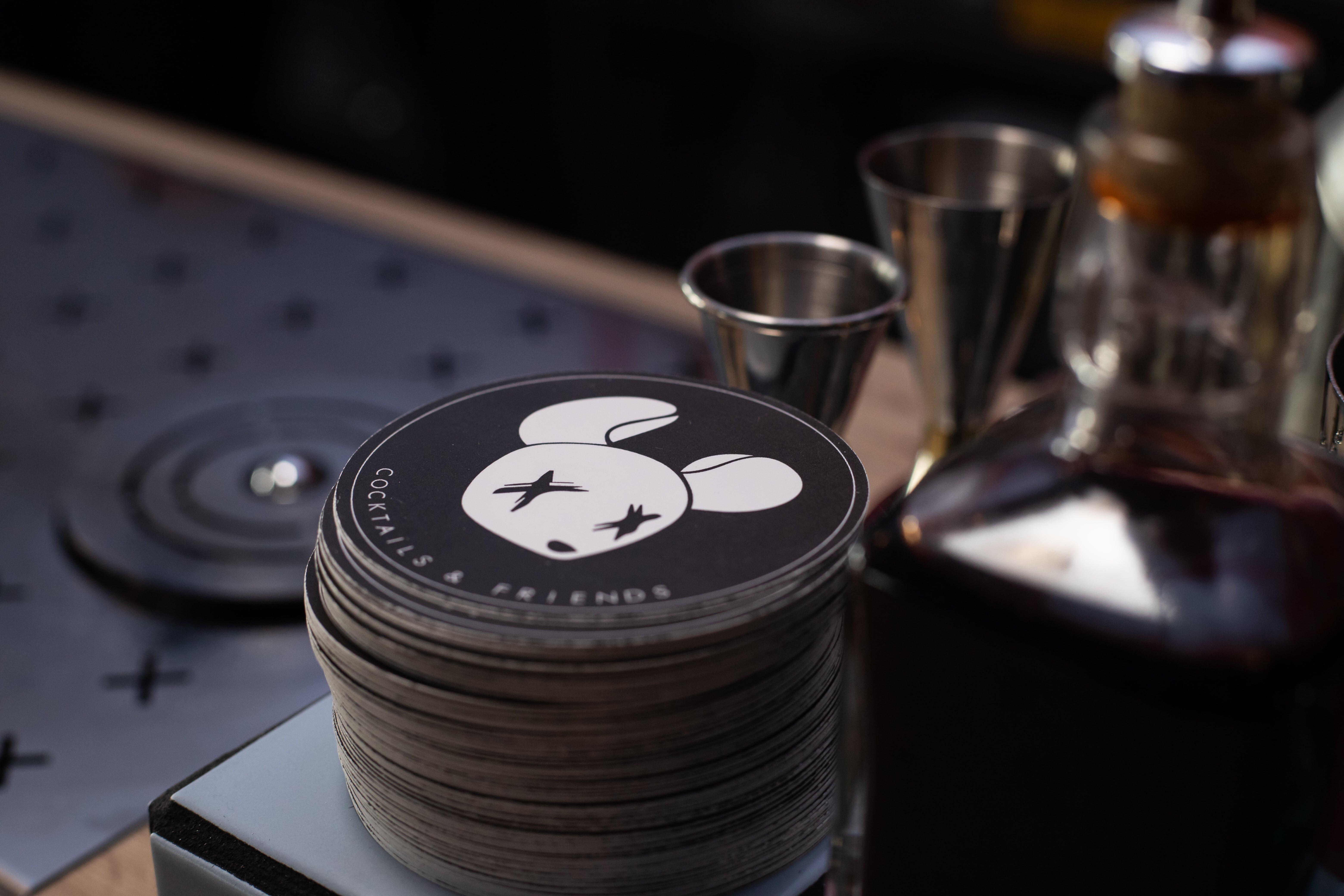 Jeffer Cocktails & Friends