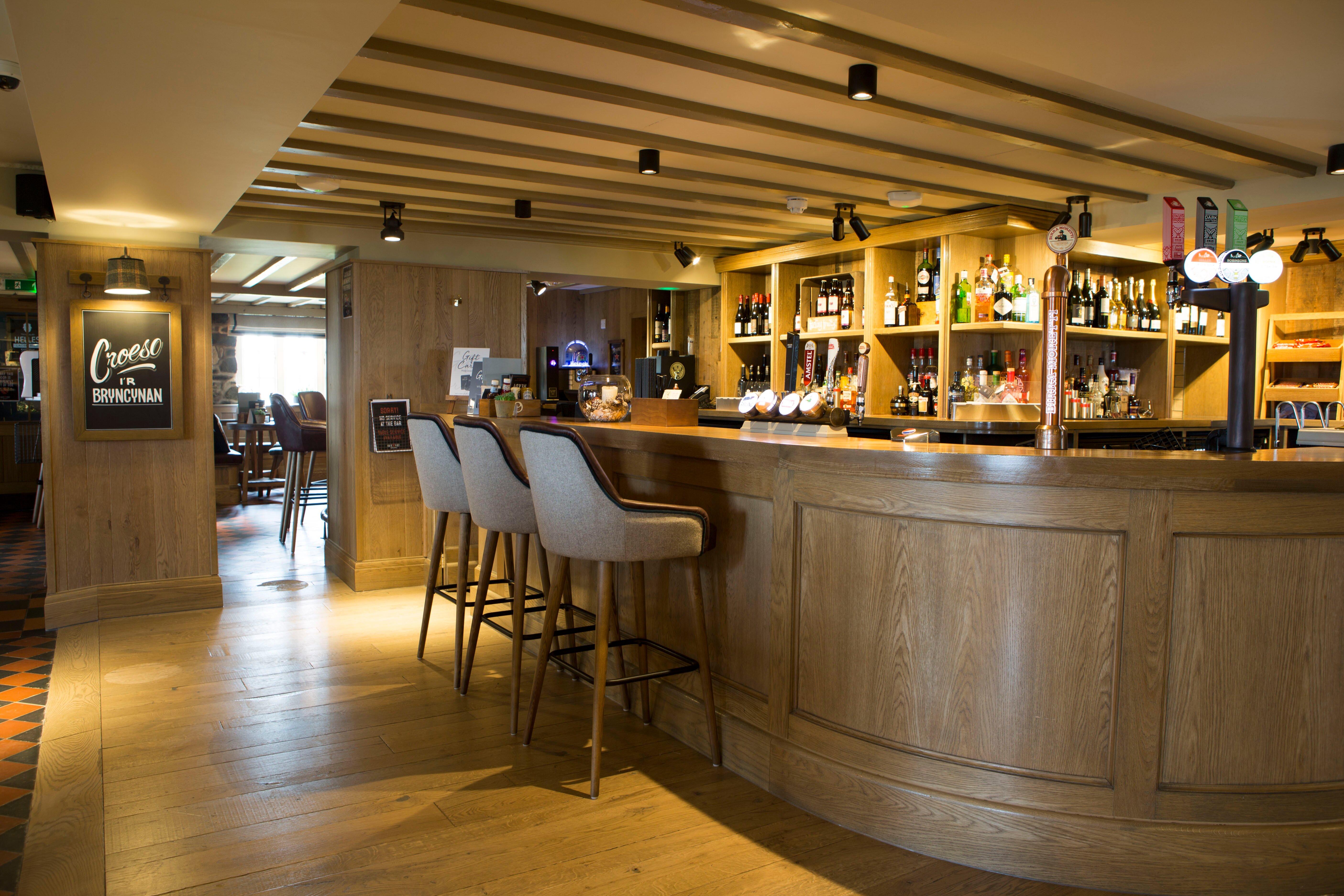 Y Bryncynan, Pwllheli