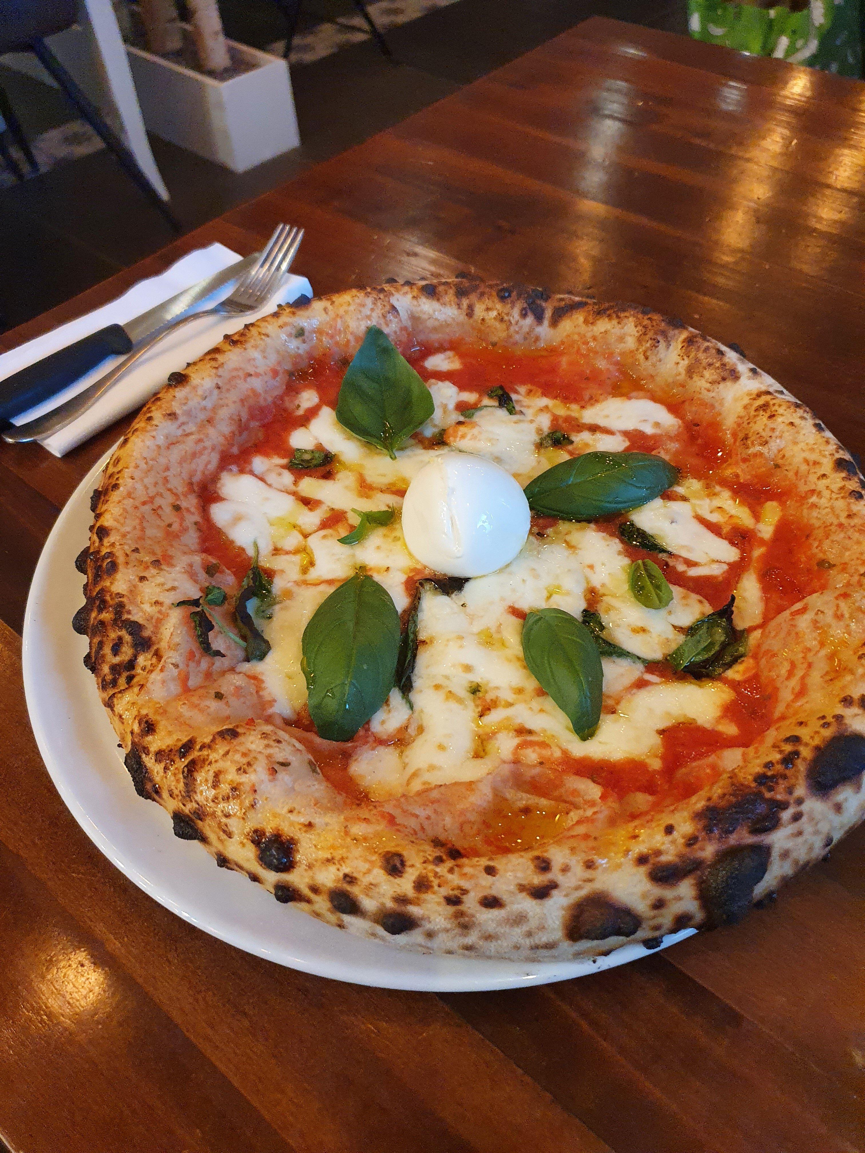 Del Tufo - La Vera Pizza Napoletana