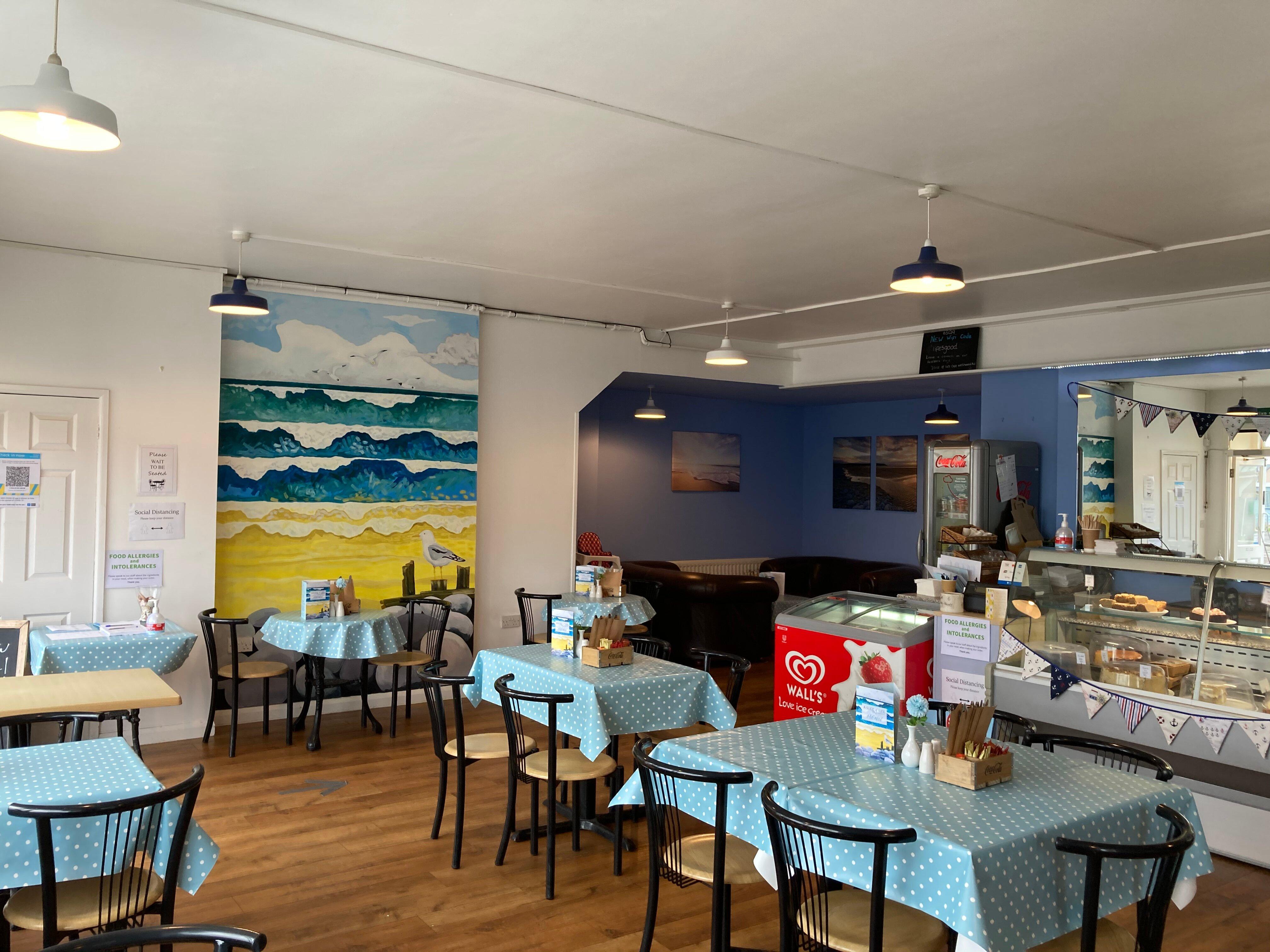 A Slice of Life Café