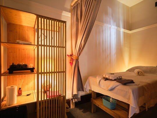 Let's Relax Massage & Nail spa