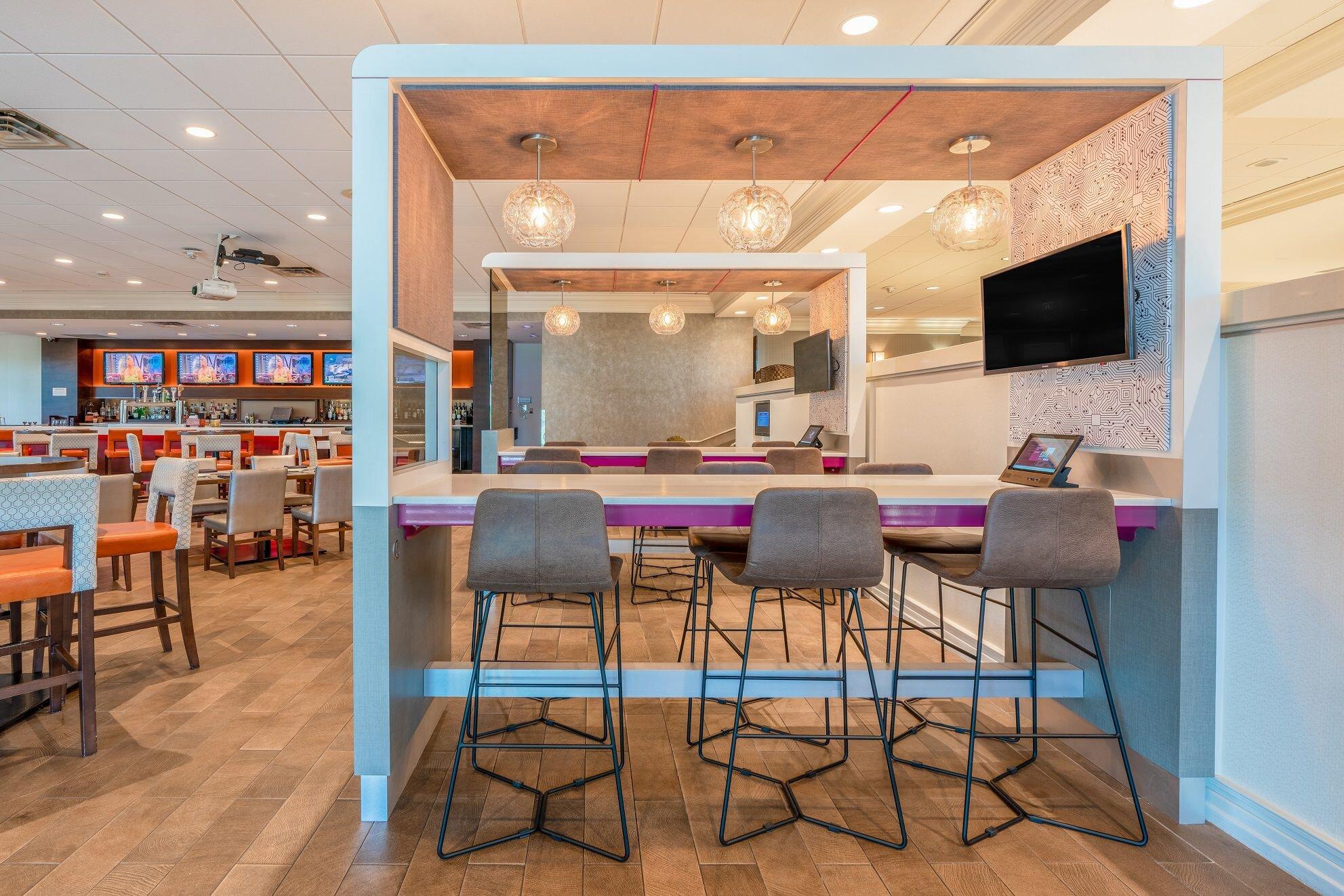 Sevens Bar And Grill