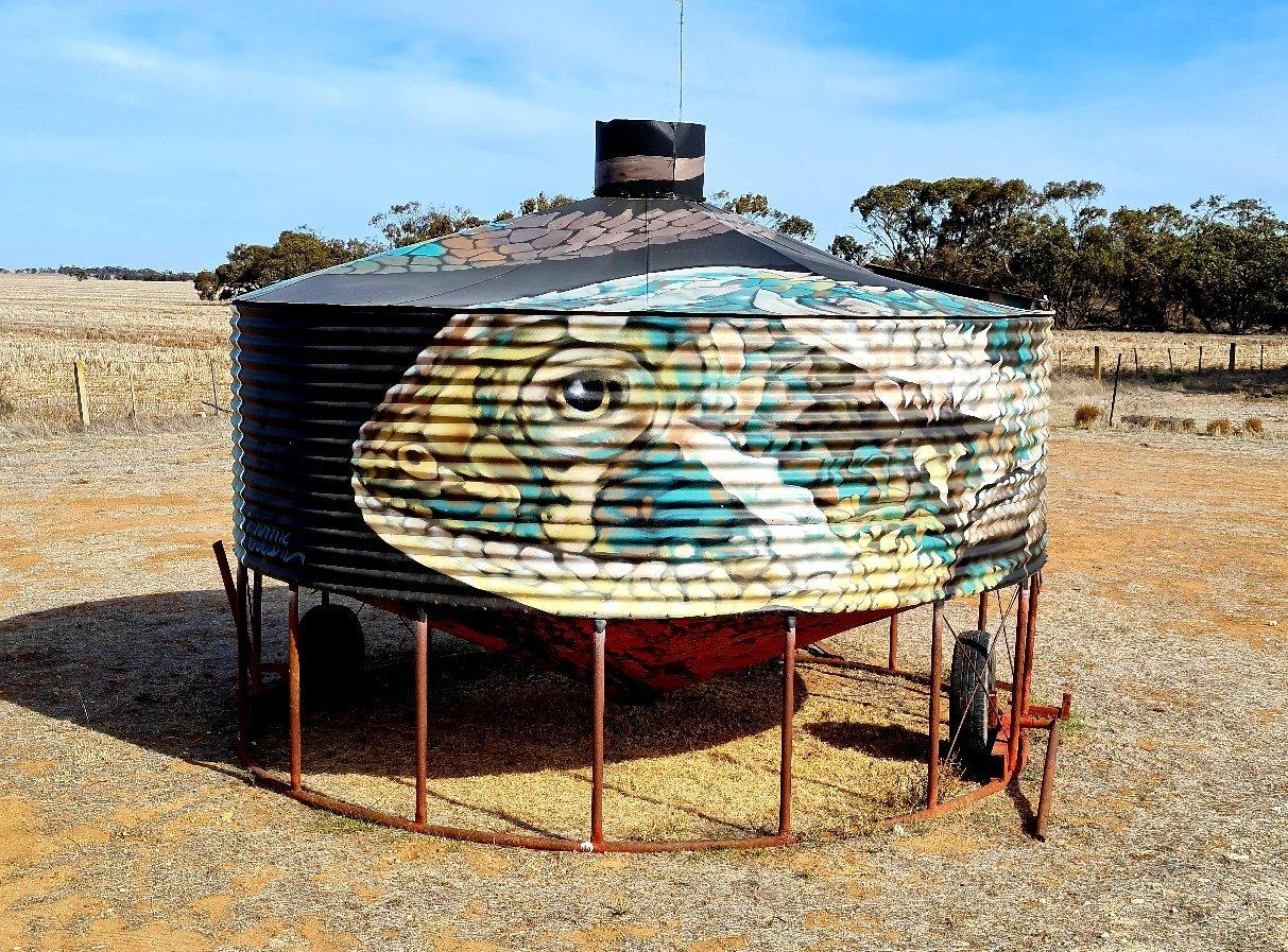 Woomelang Mobile Silo Art