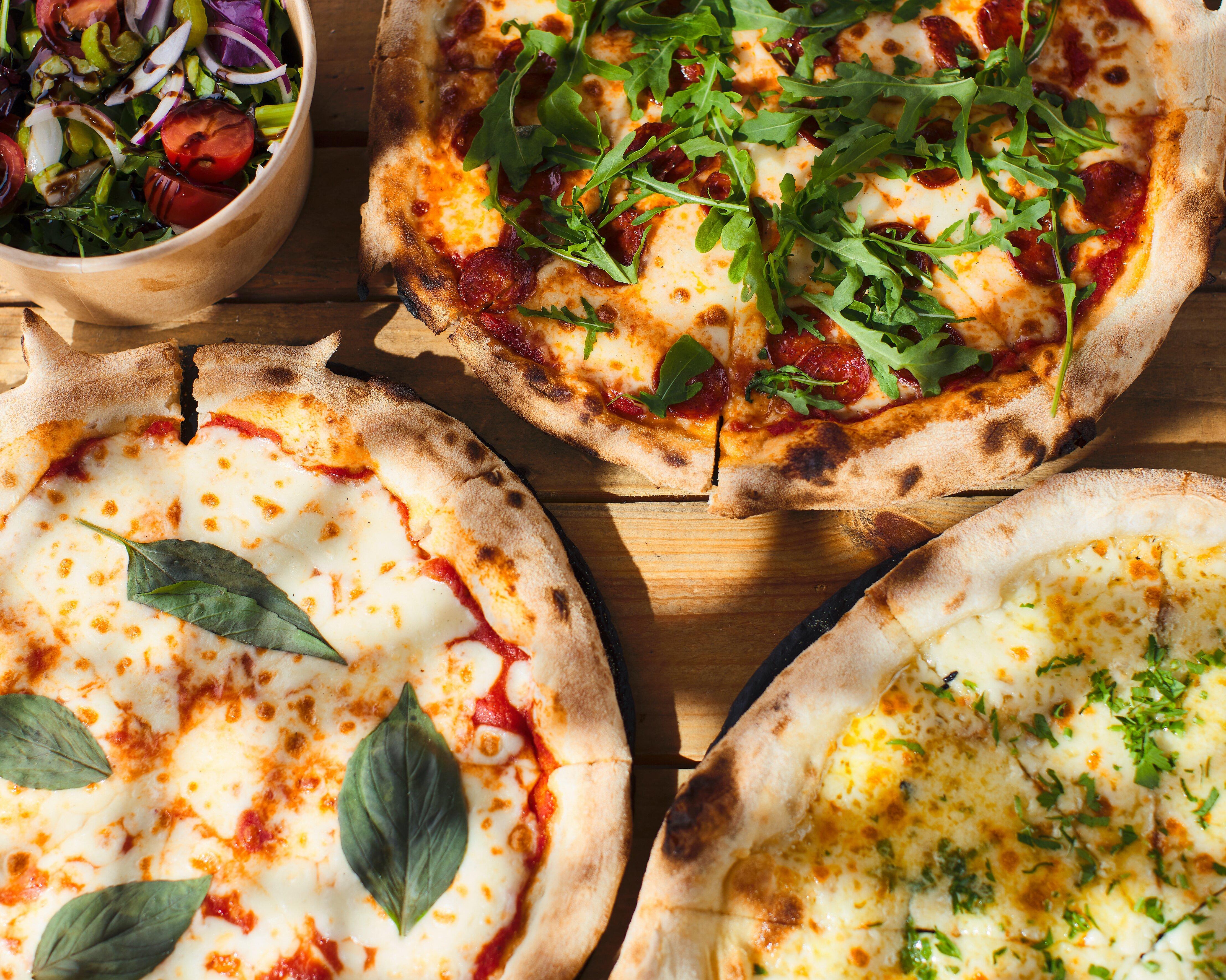 DOUGH&co Woodfired Pizza Halstead