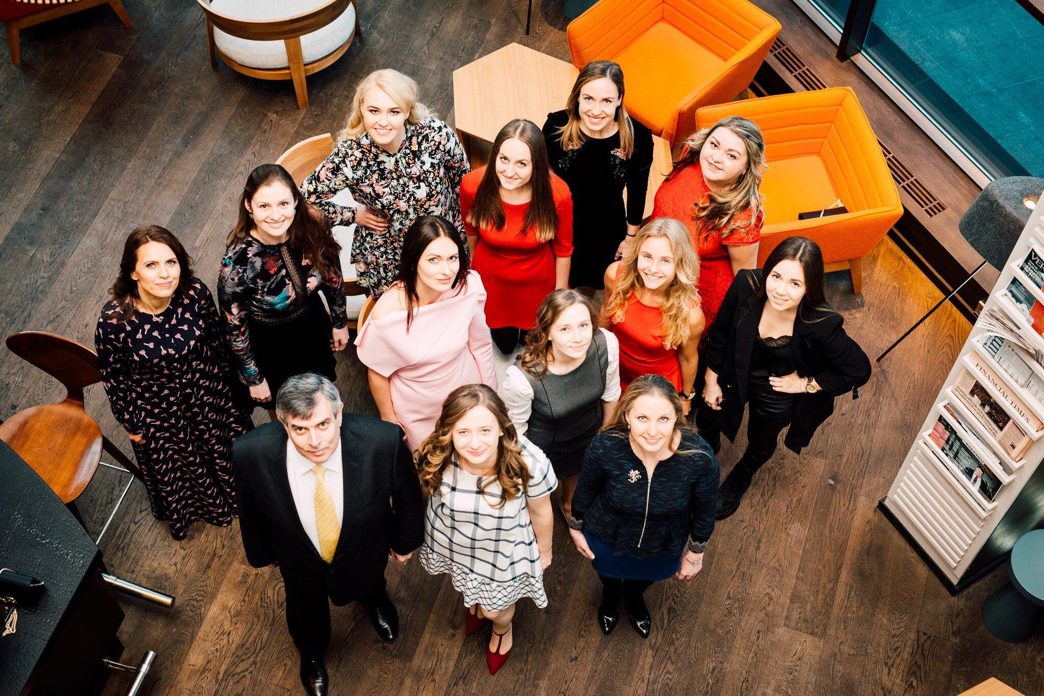 Let's explore the world with Amber Tours!