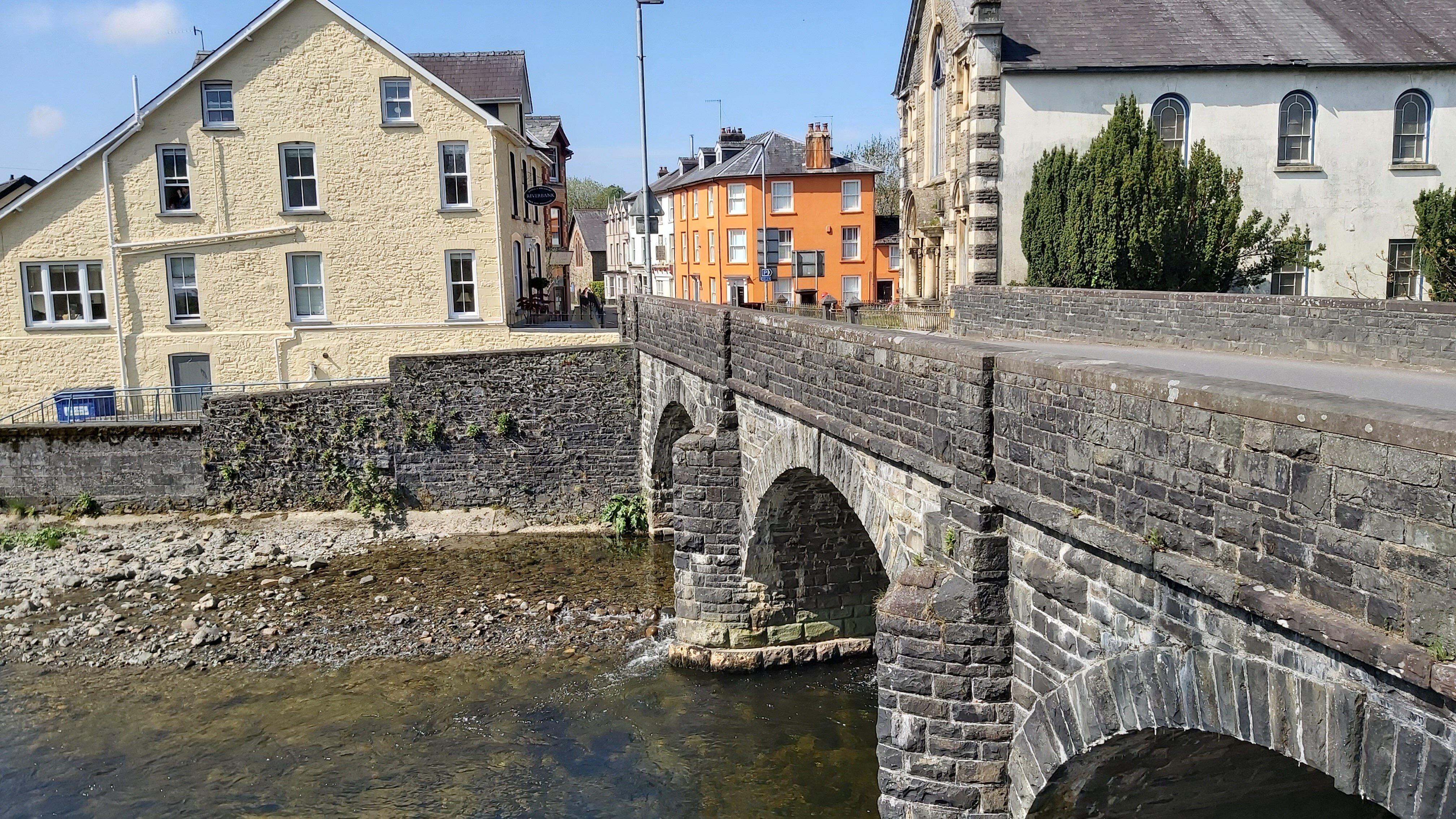 Riverbank Bed and Breakfast