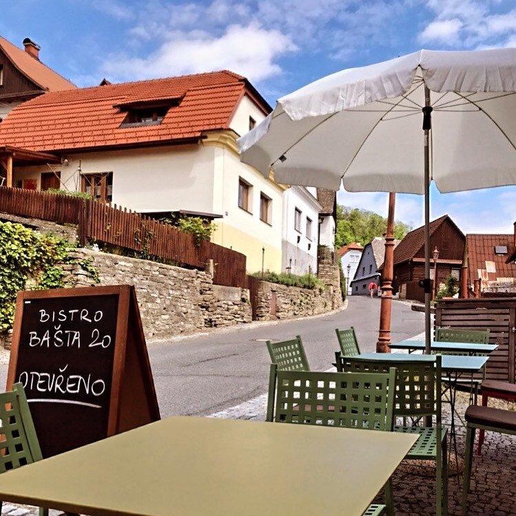 Bistro Bašta 20