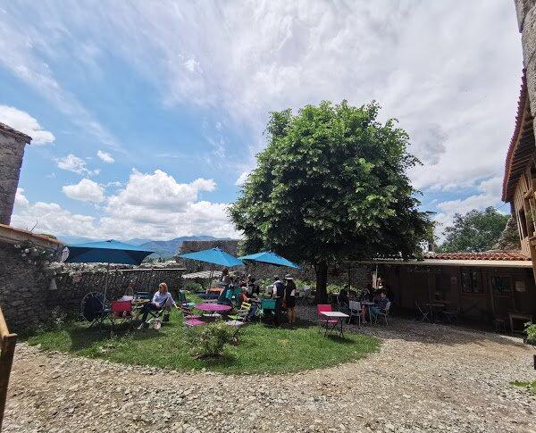 La Grange De La Cité