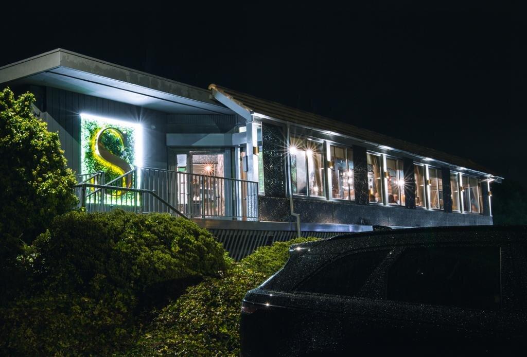 Simla Restaurant & Zenna Bar