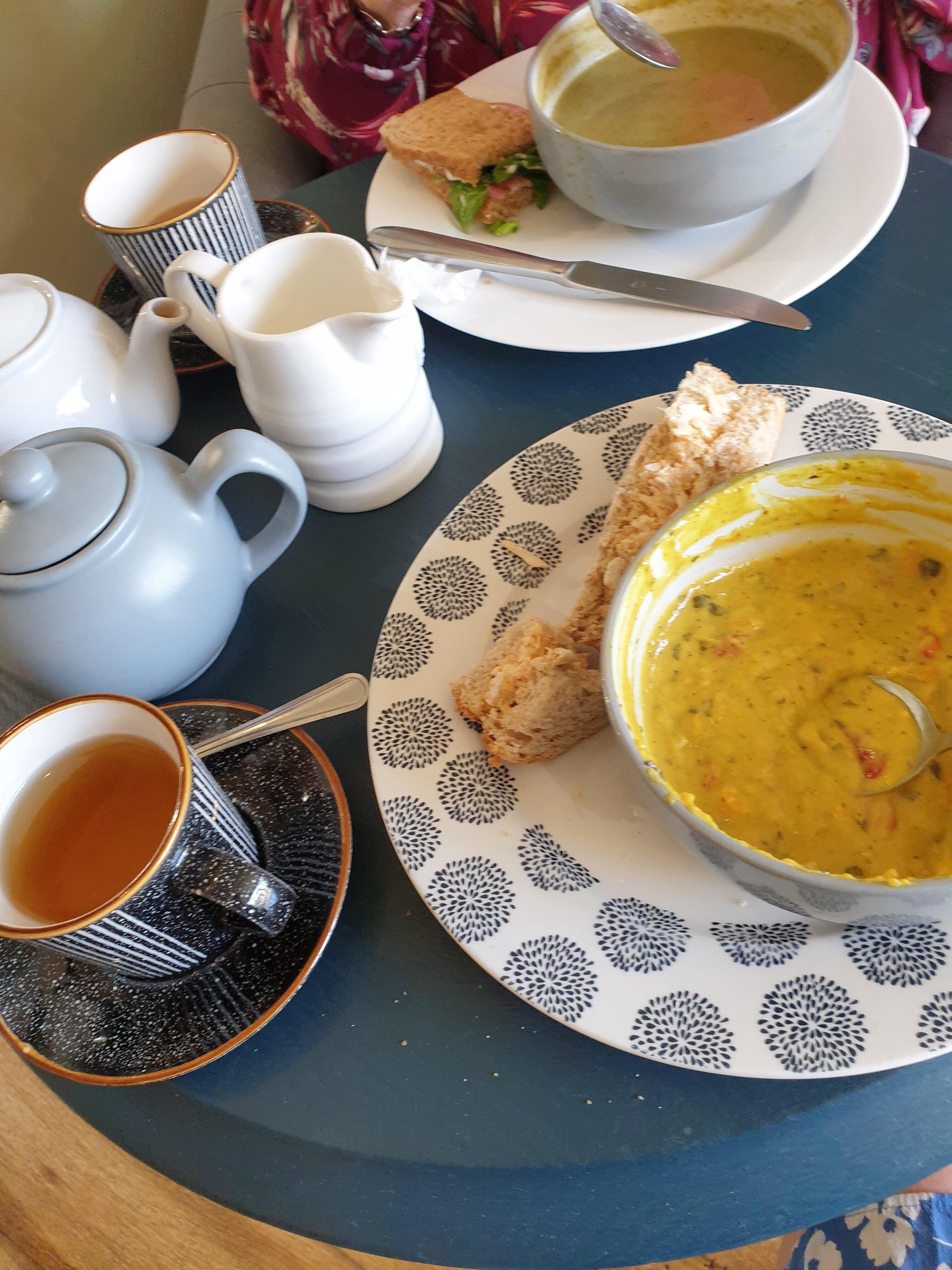 Bluehouse Shop & Cafe