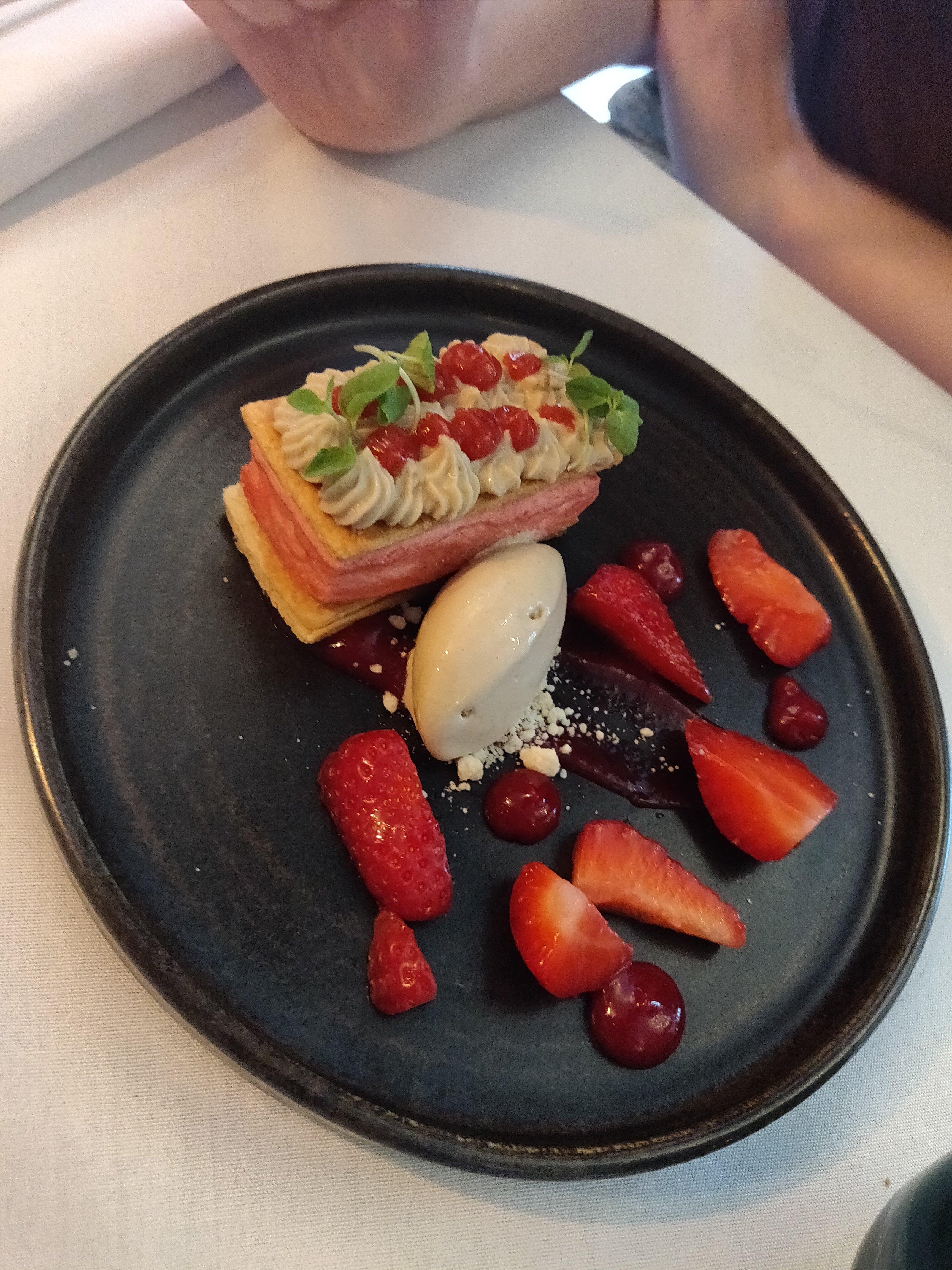 Photo by W5010AQstephent