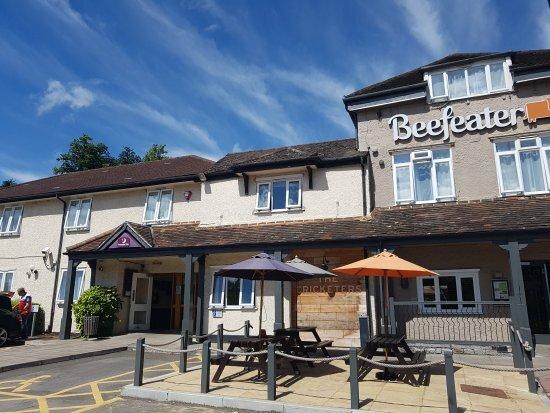 The Cricketers Beefeater