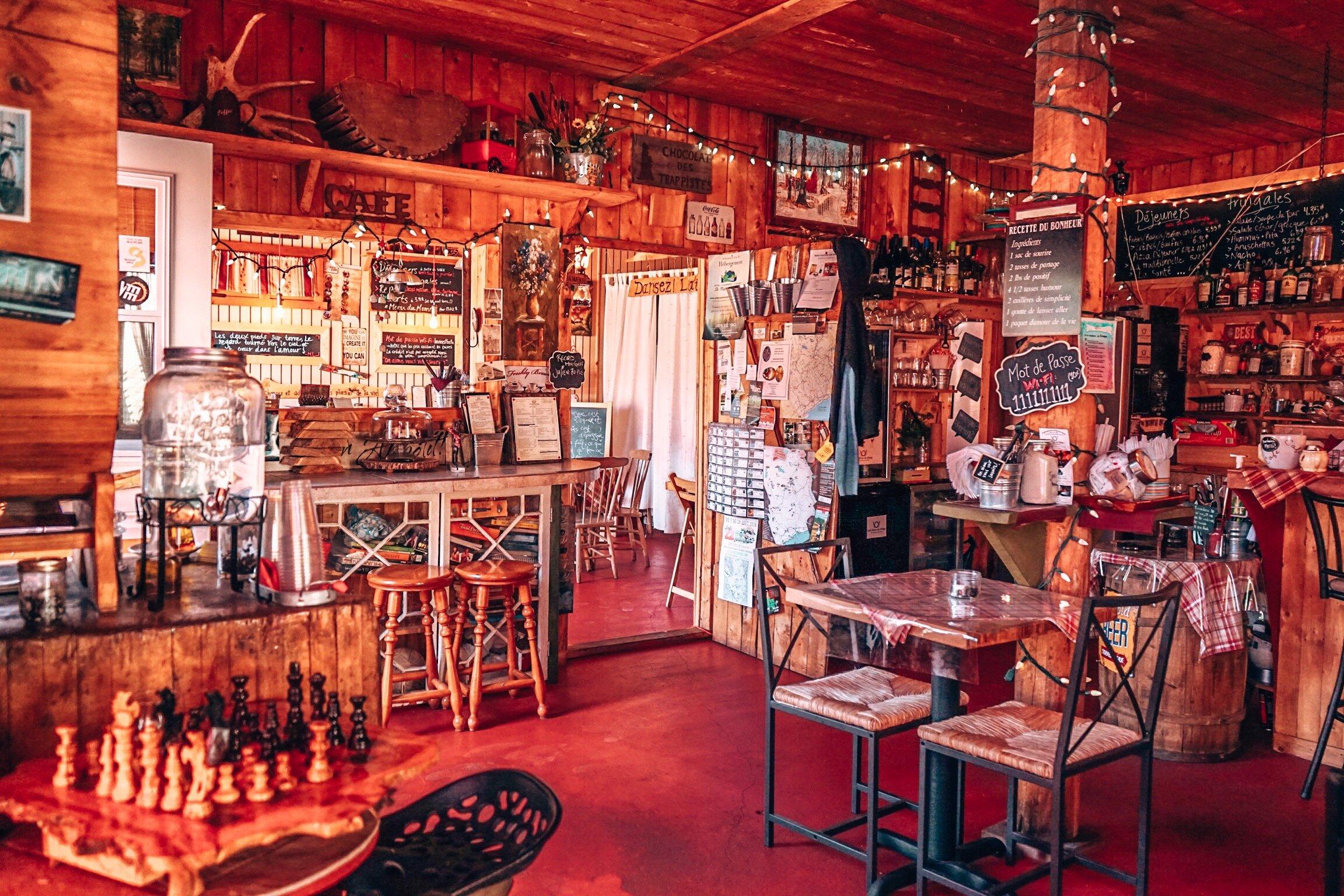 Café Bistro du Village St-Mathieu-du-Parc