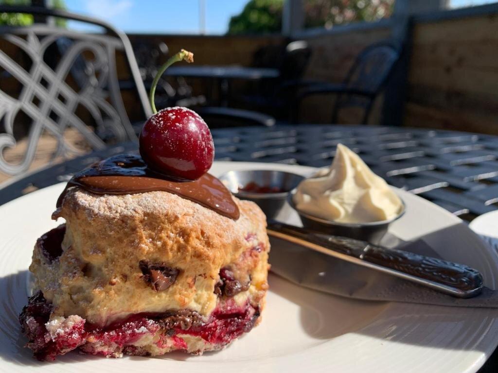 Leona's Tea Room & Bakery