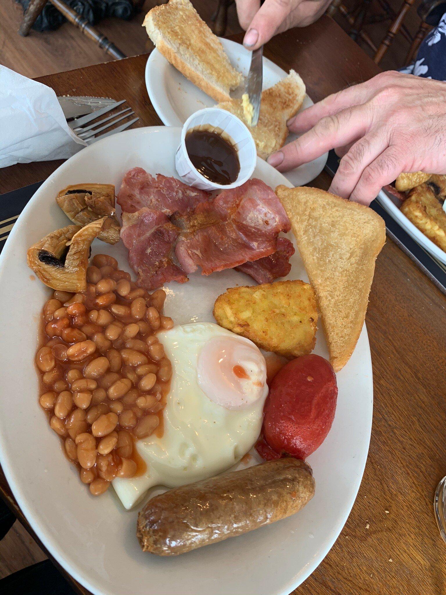 The South Cliffe Hotel