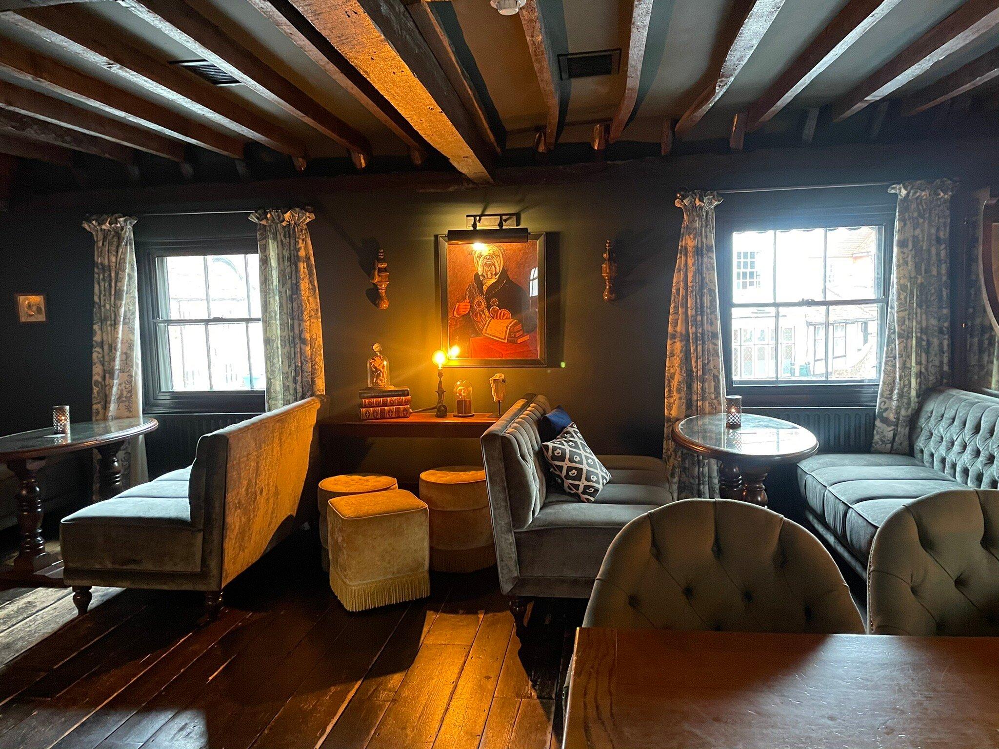 The Hind's Head, Bray