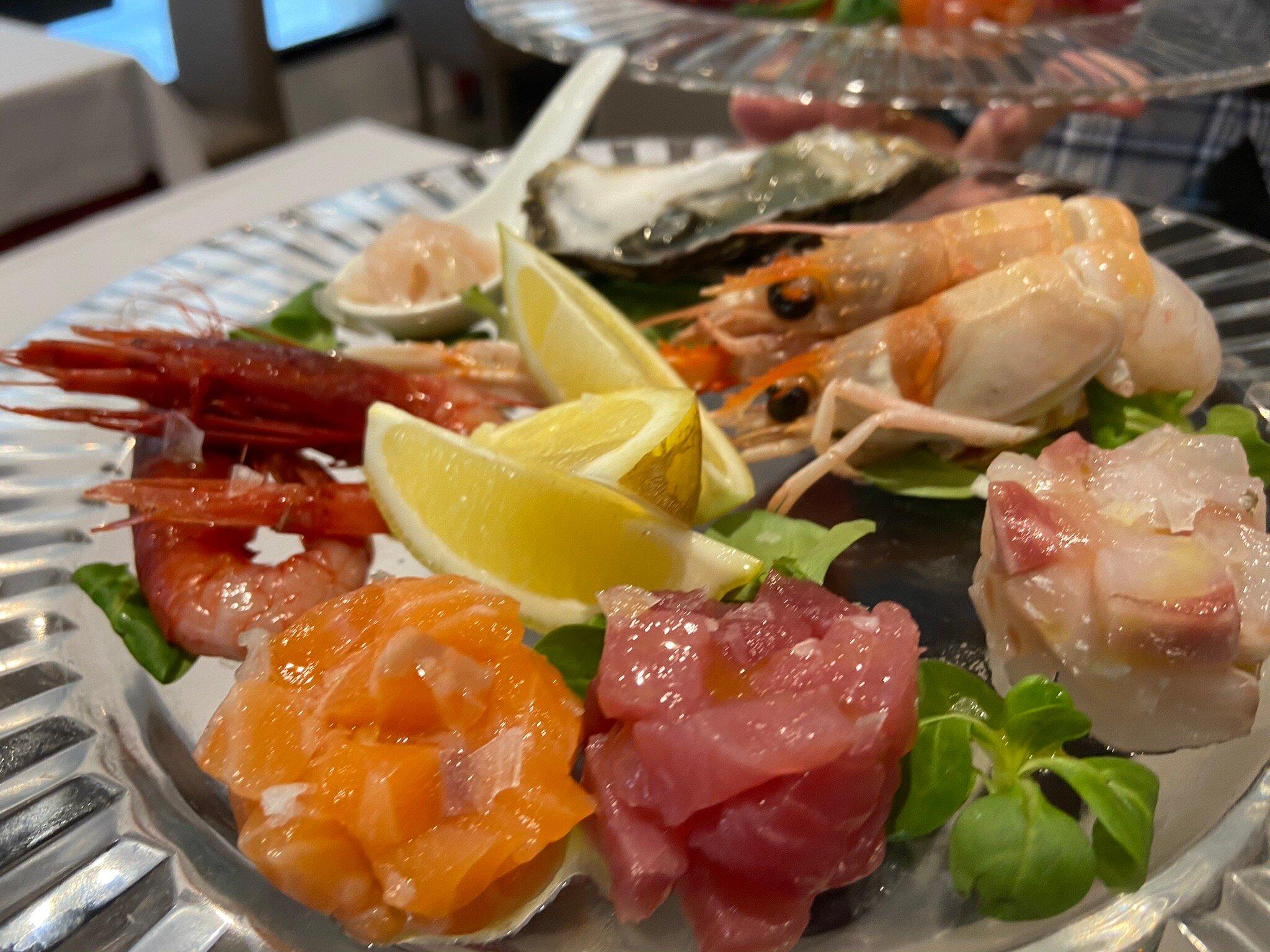 Mare Crudo Restaurant