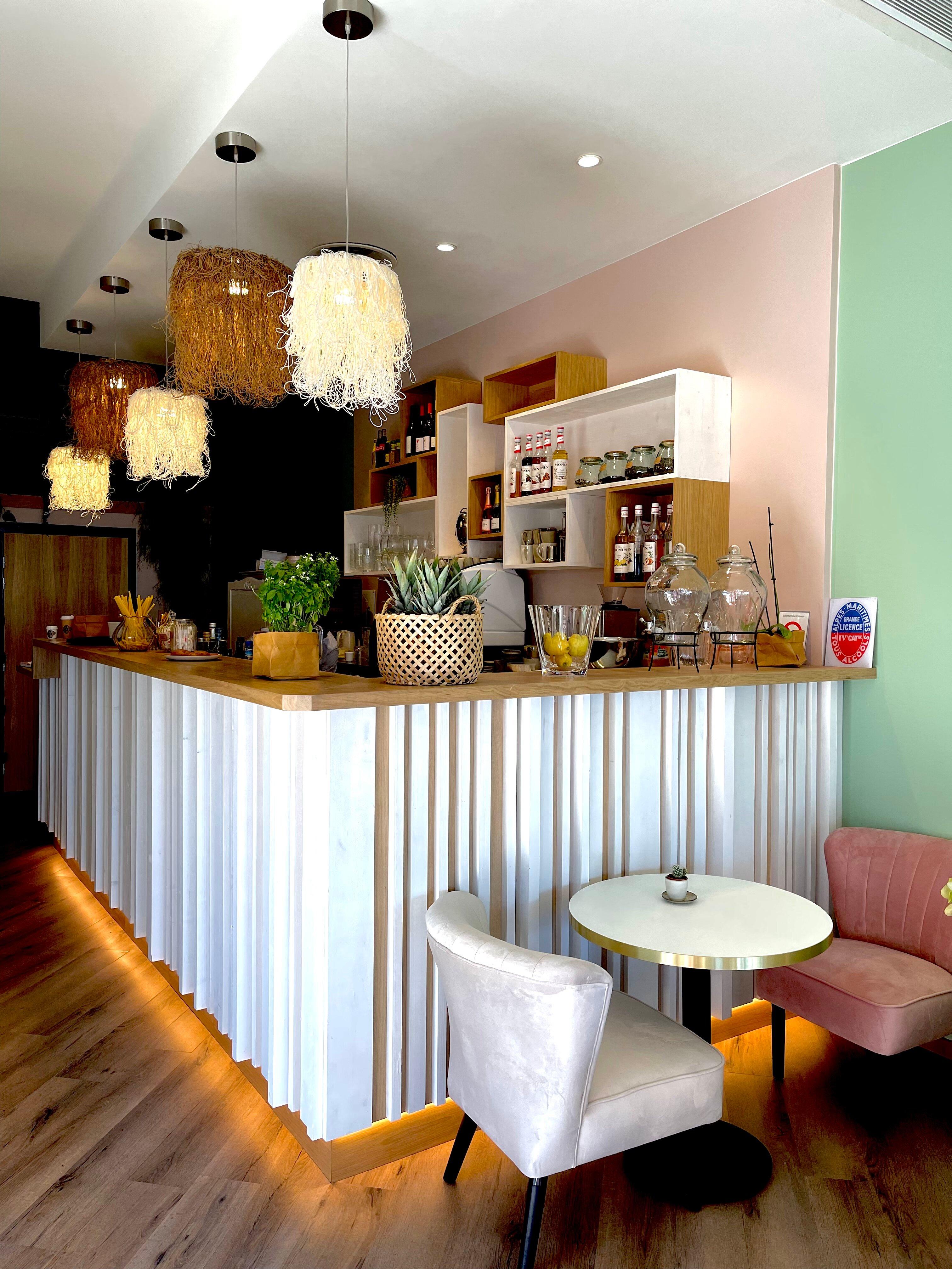 Family's Brunch & Cocktails