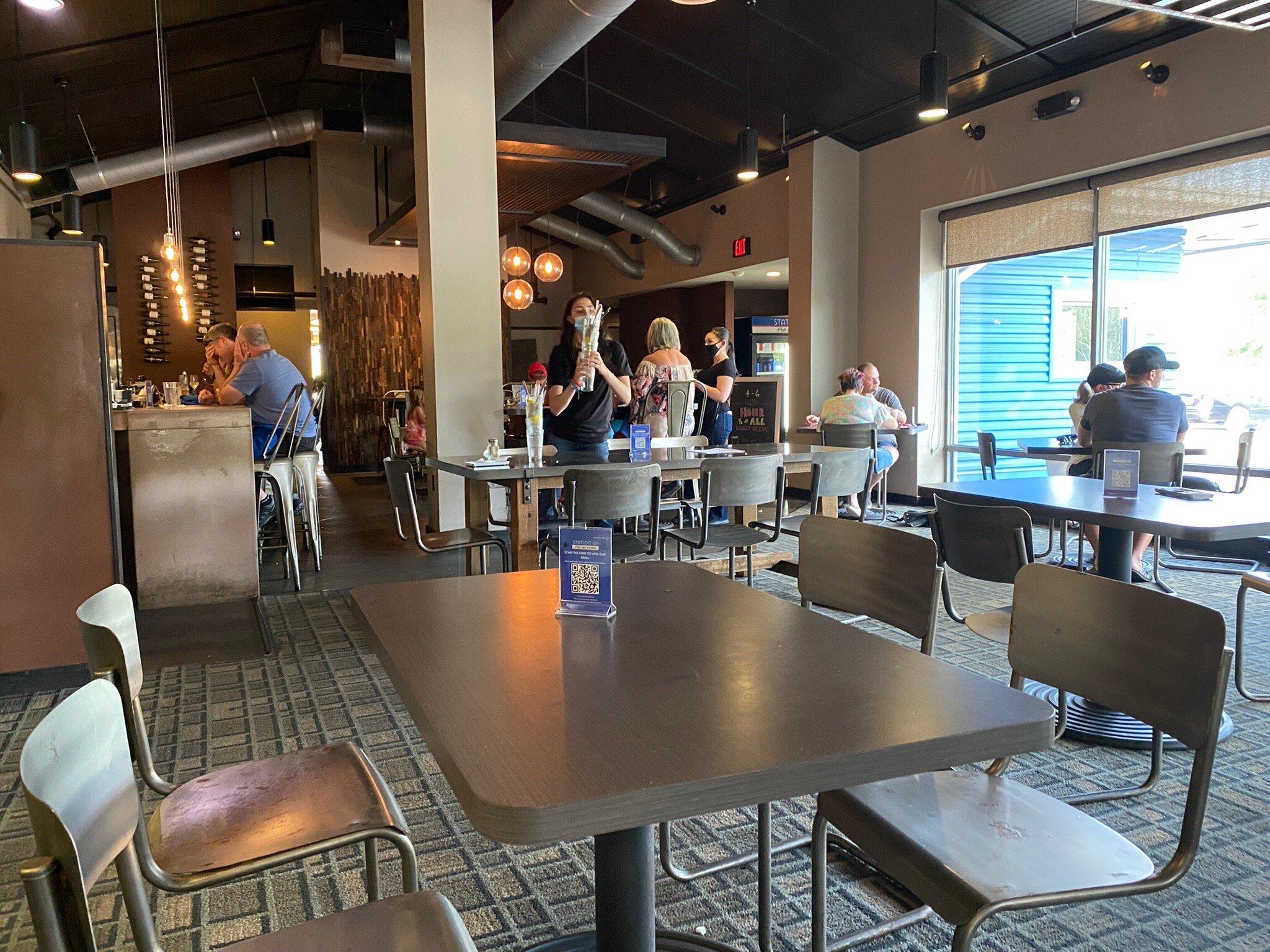 Station 101 Pub & Kitchen