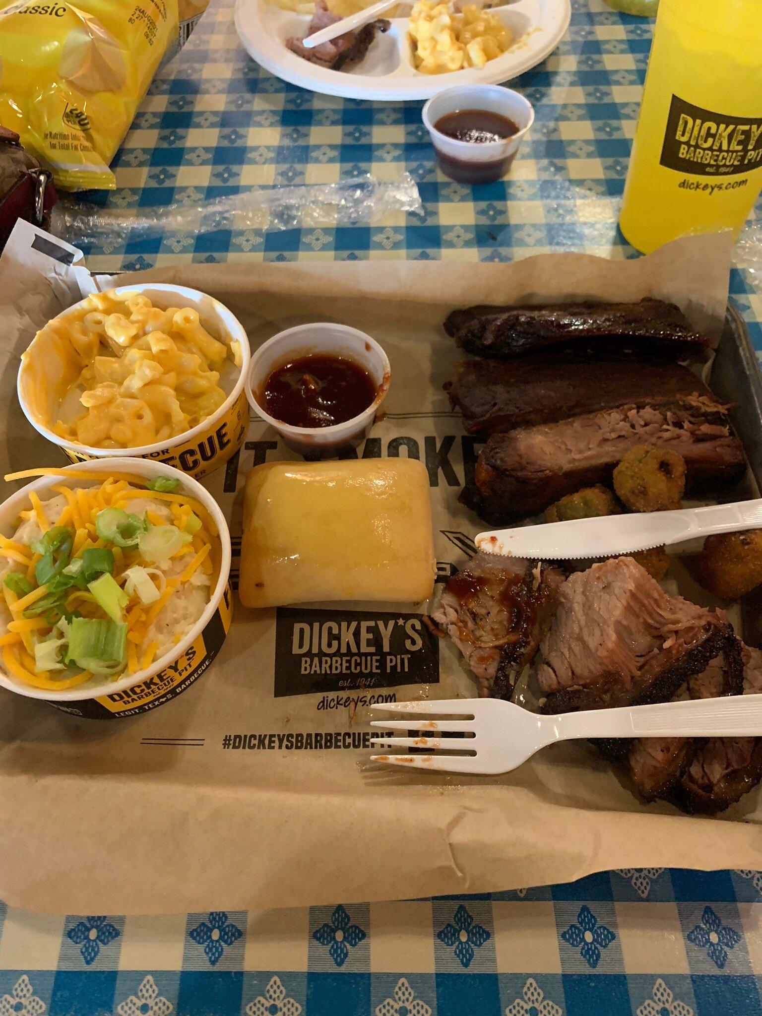Dickey's Barbecue Pit