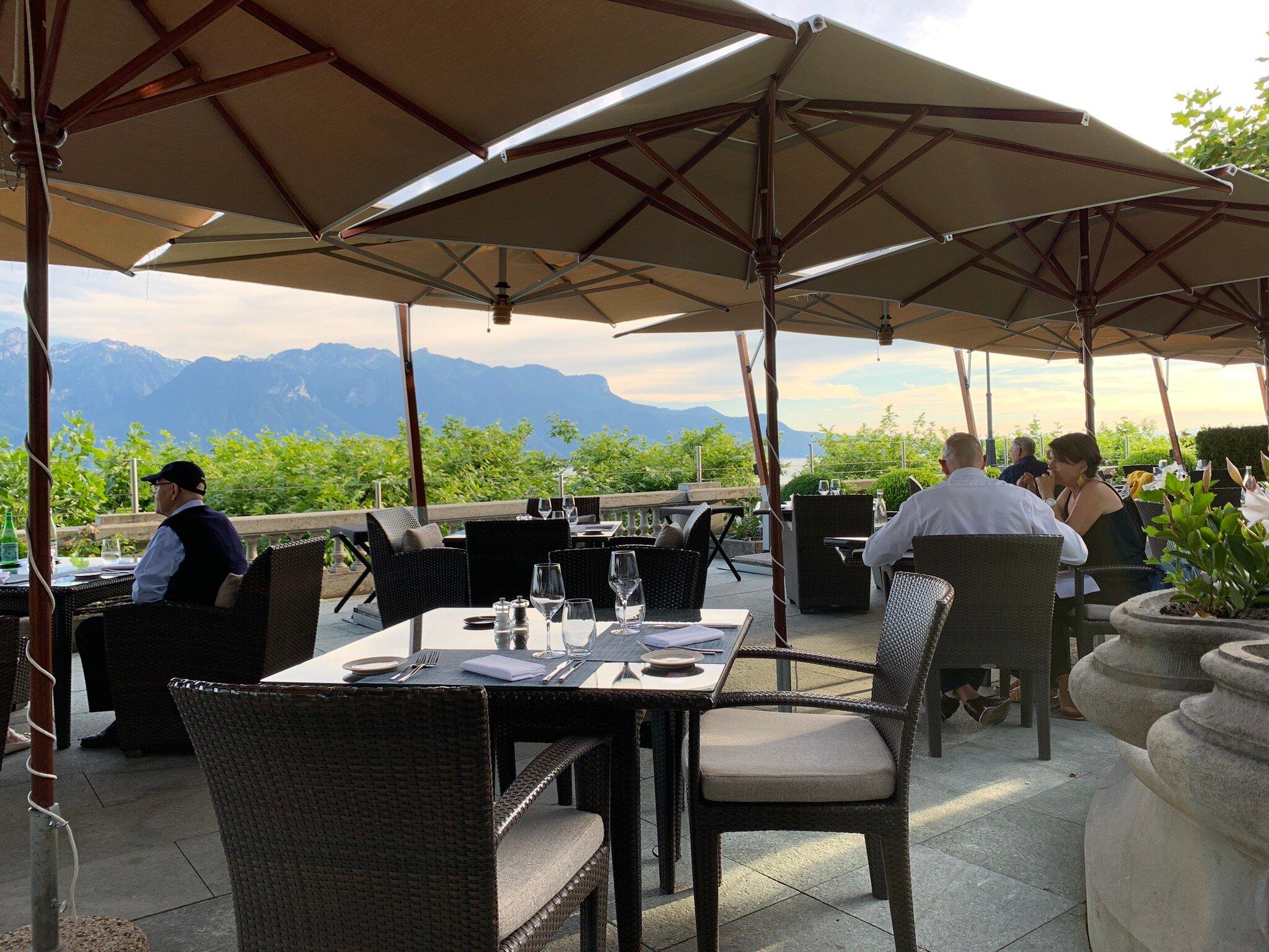 Les Trois Couronnes Restaurant Gastronomique