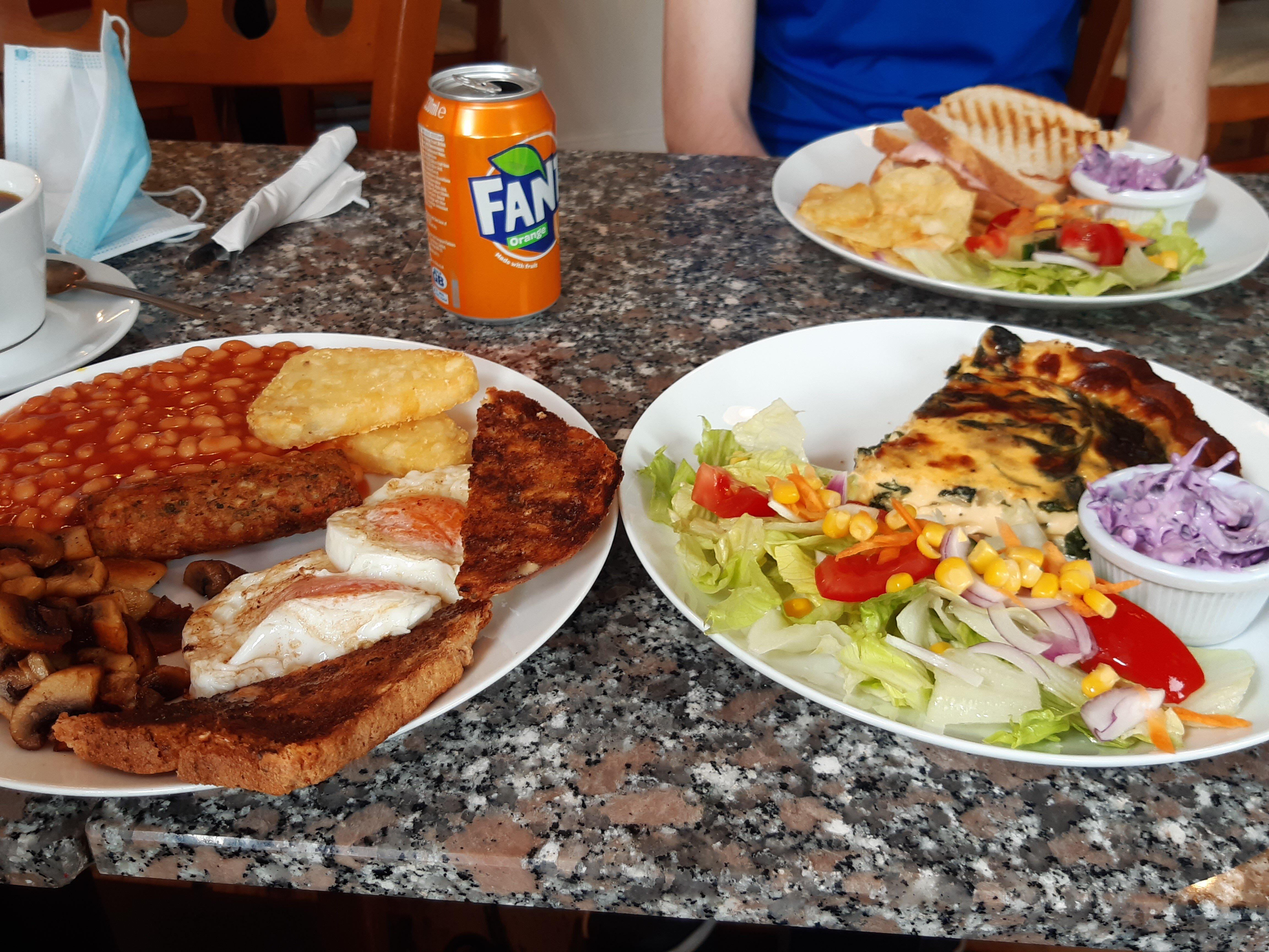 Photo by LisasReview